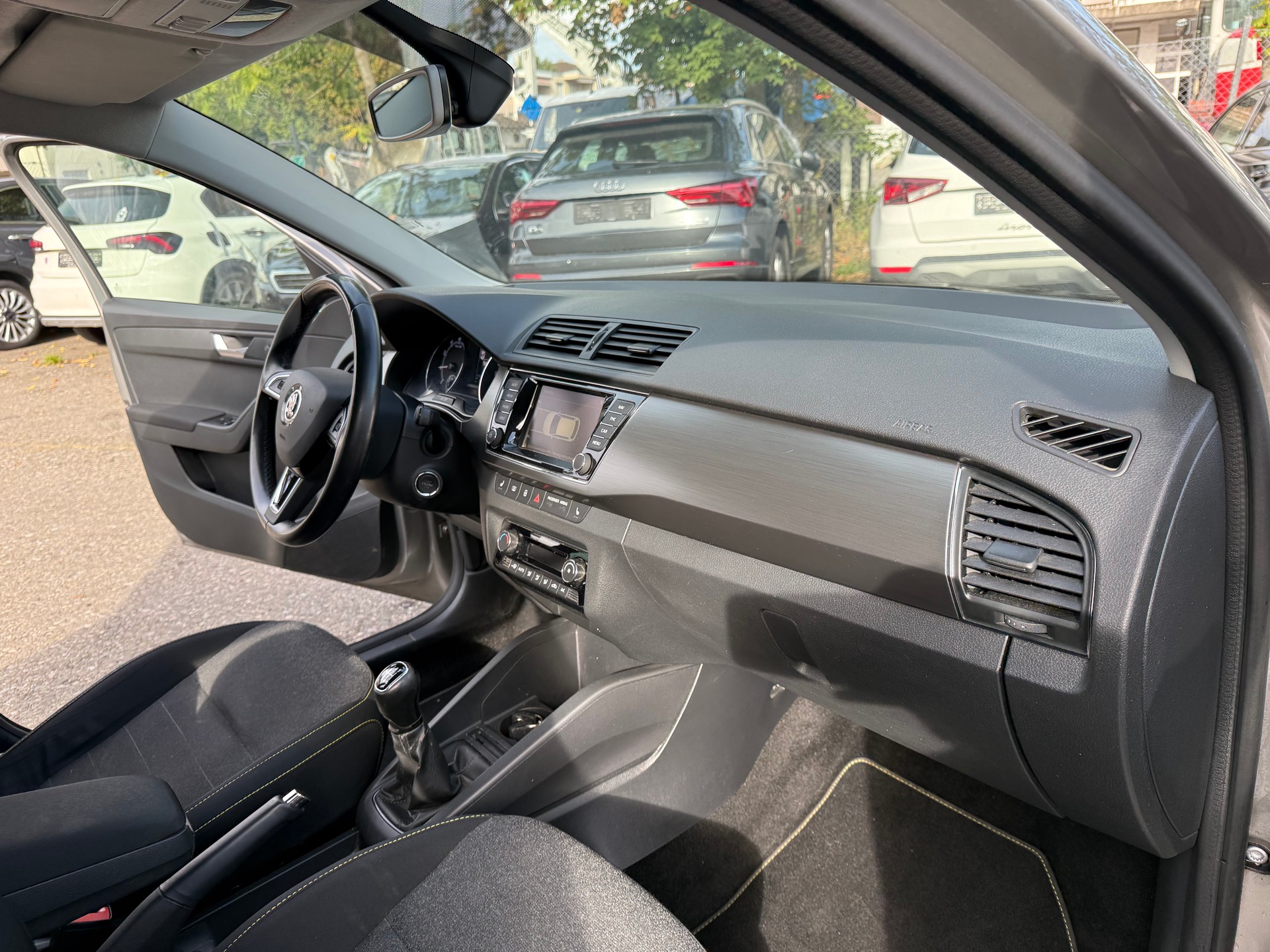 SKODA Fabia 1.0 TSI Soleil-image-6