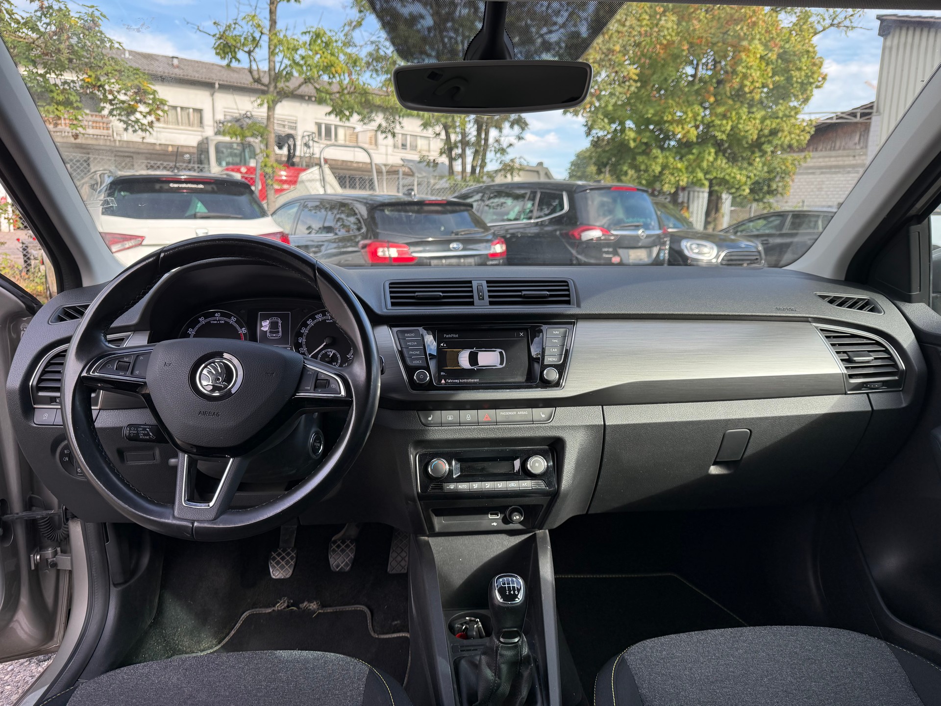 SKODA Fabia 1.0 TSI Soleil-image-7