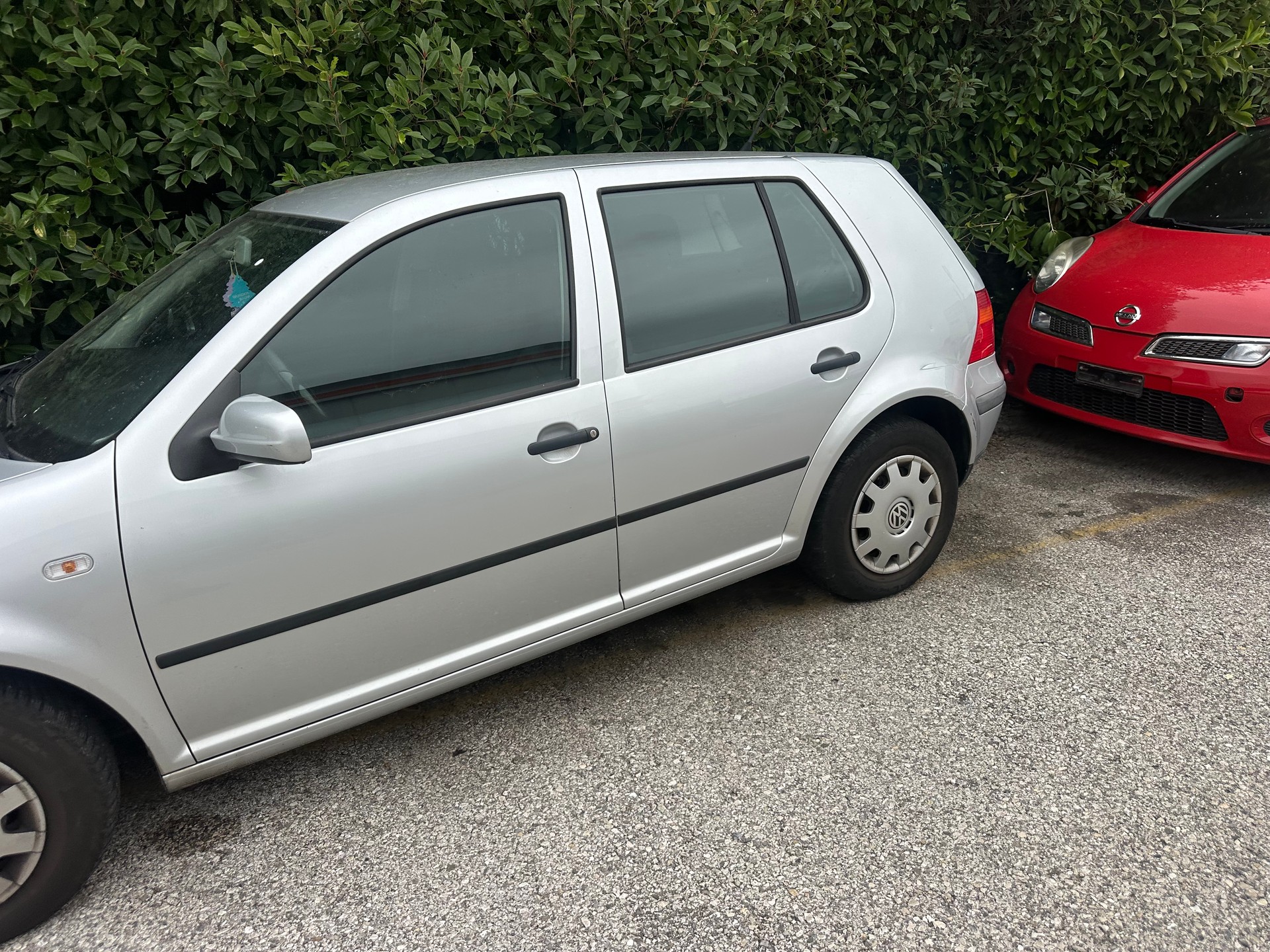 VW Golf 1.6 Comfortline Generation Automatic-image-8
