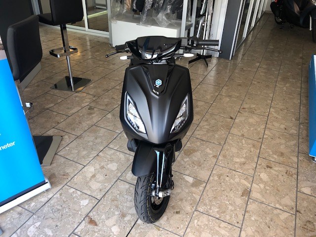 PIAGGIO Piaggio 1 Active 60km/h Full Electric-image-1