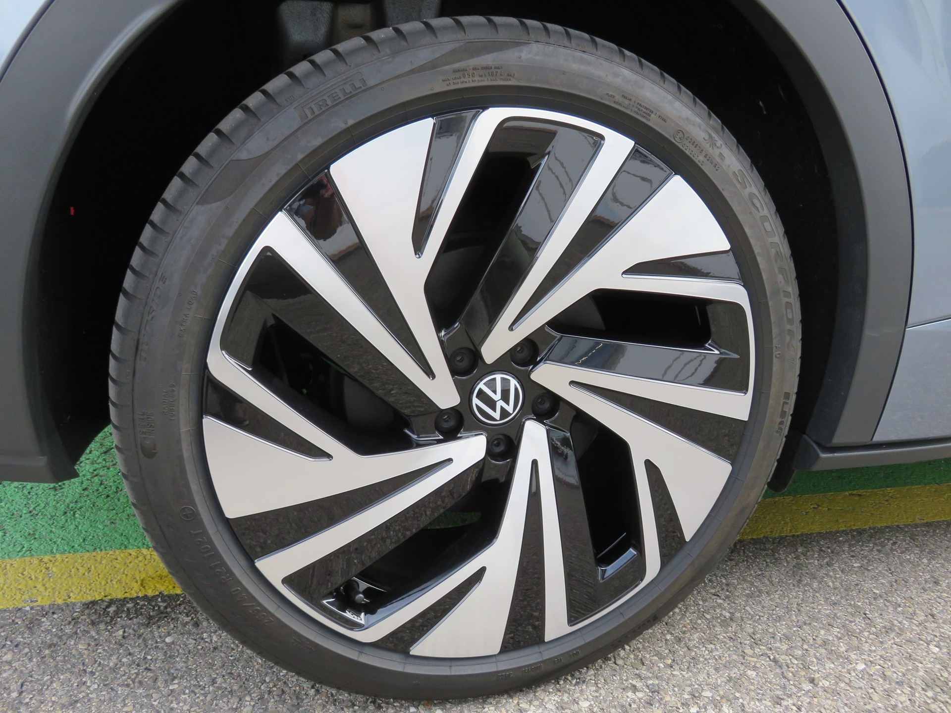 VW ID.4 GTX 77 kWh 4Motion-image-3