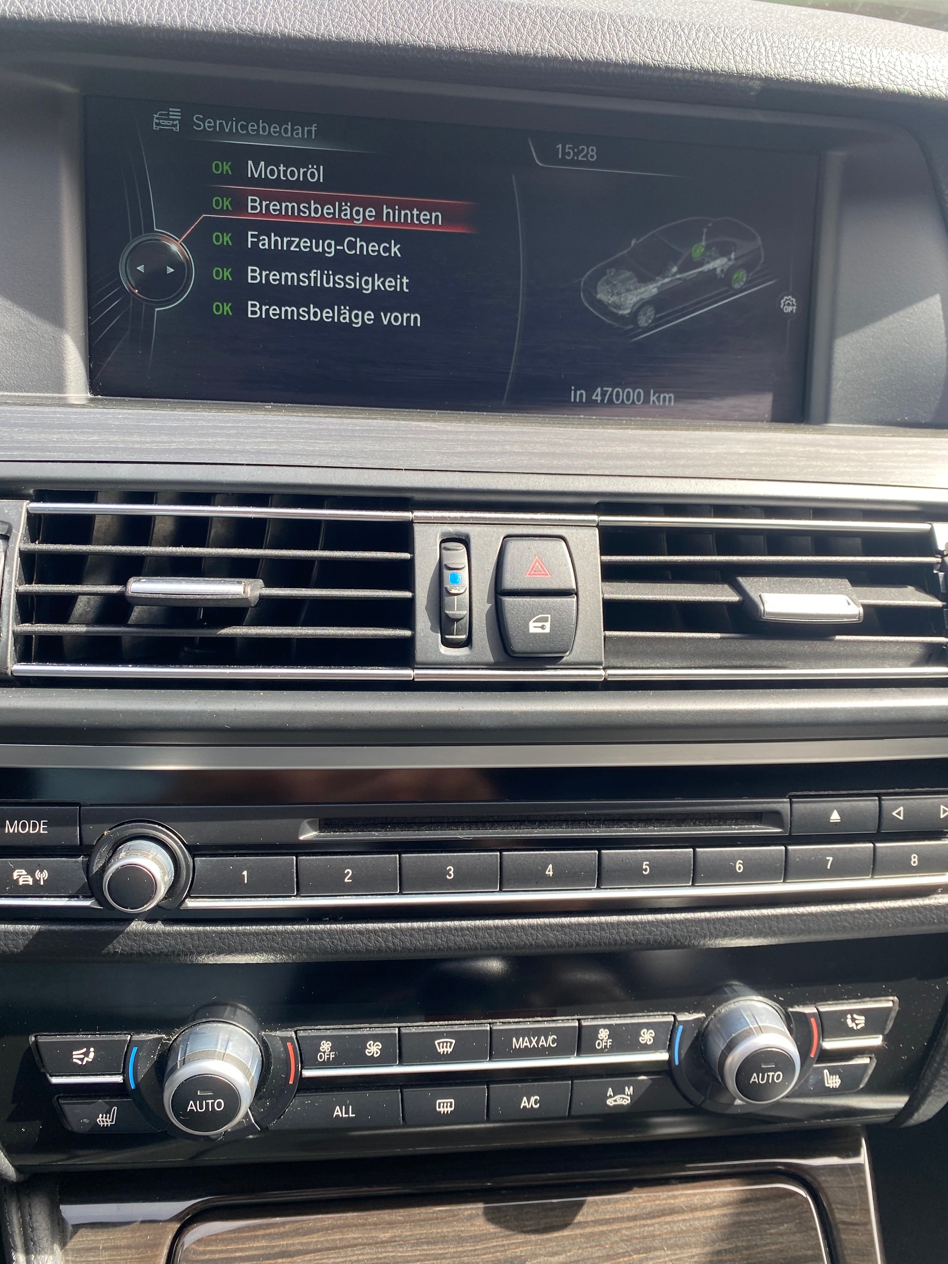 BMW 530d xDrive Steptronic-image-10