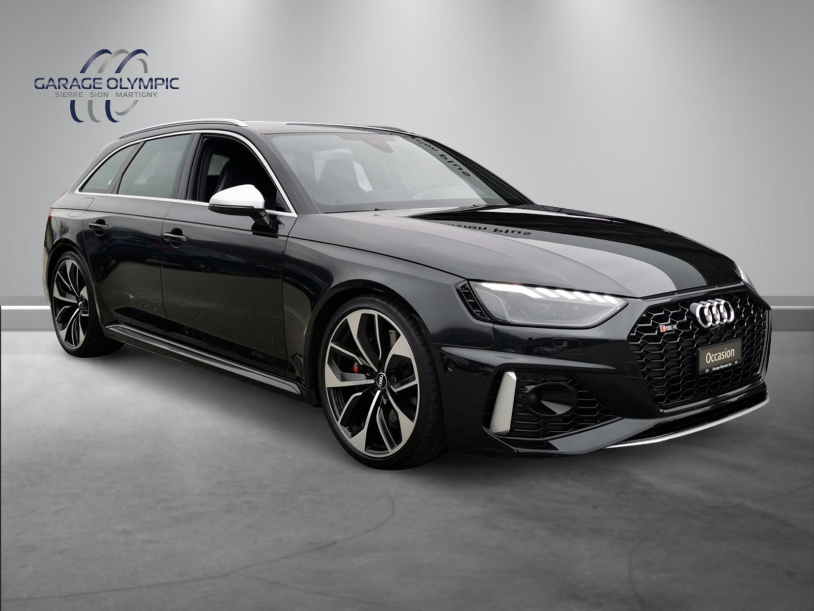 AUDI RS4 Avant quattro tiptronic-image-1