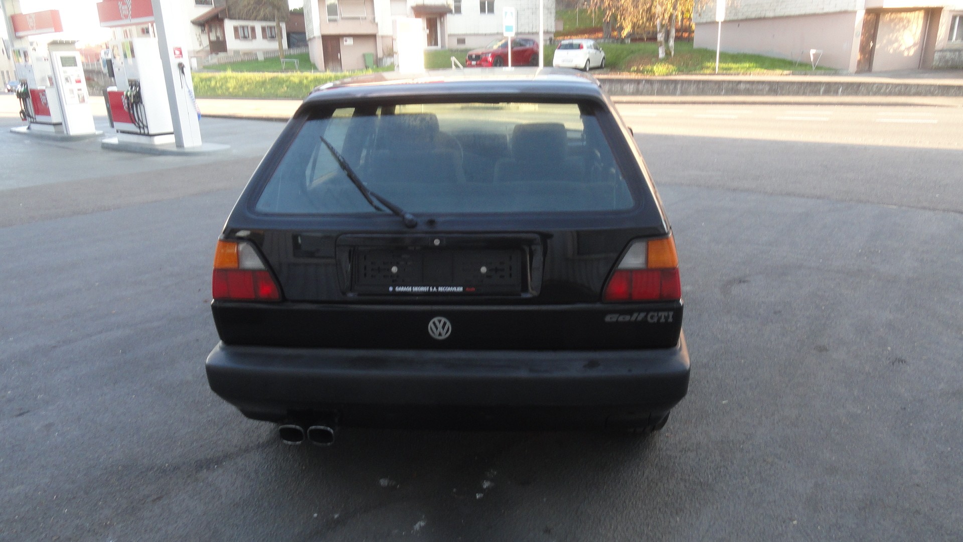 VW Golf 1800 GTI-image-4