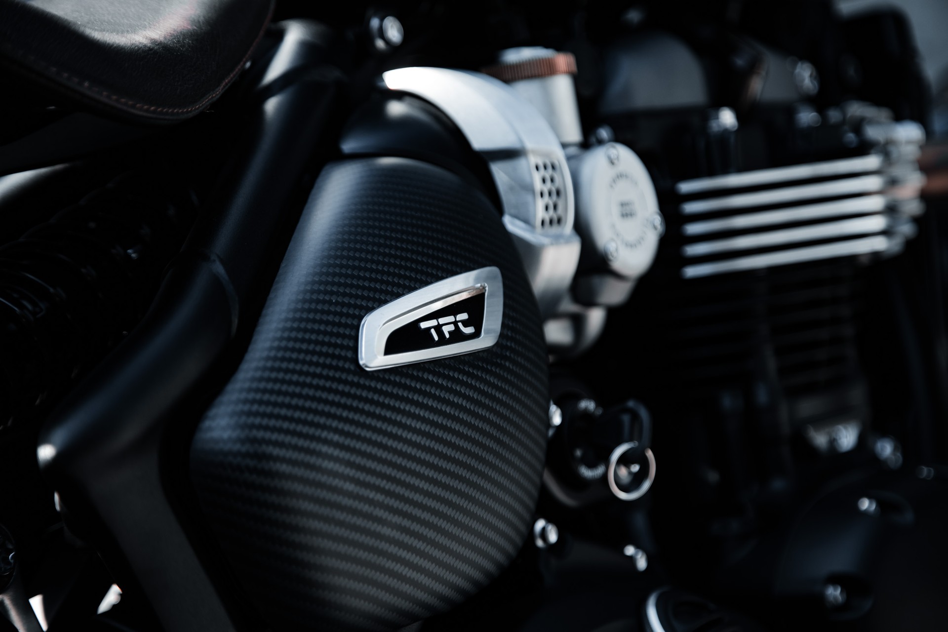 TRIUMPH Bonneville 1200 Bobber-image-15