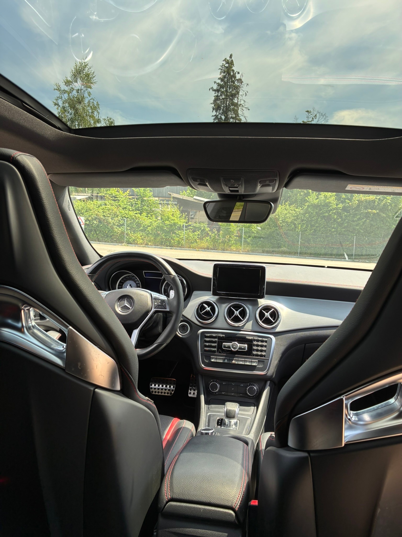 MERCEDES-BENZ CLA 45 AMG 4Matic Speedshift-image-8