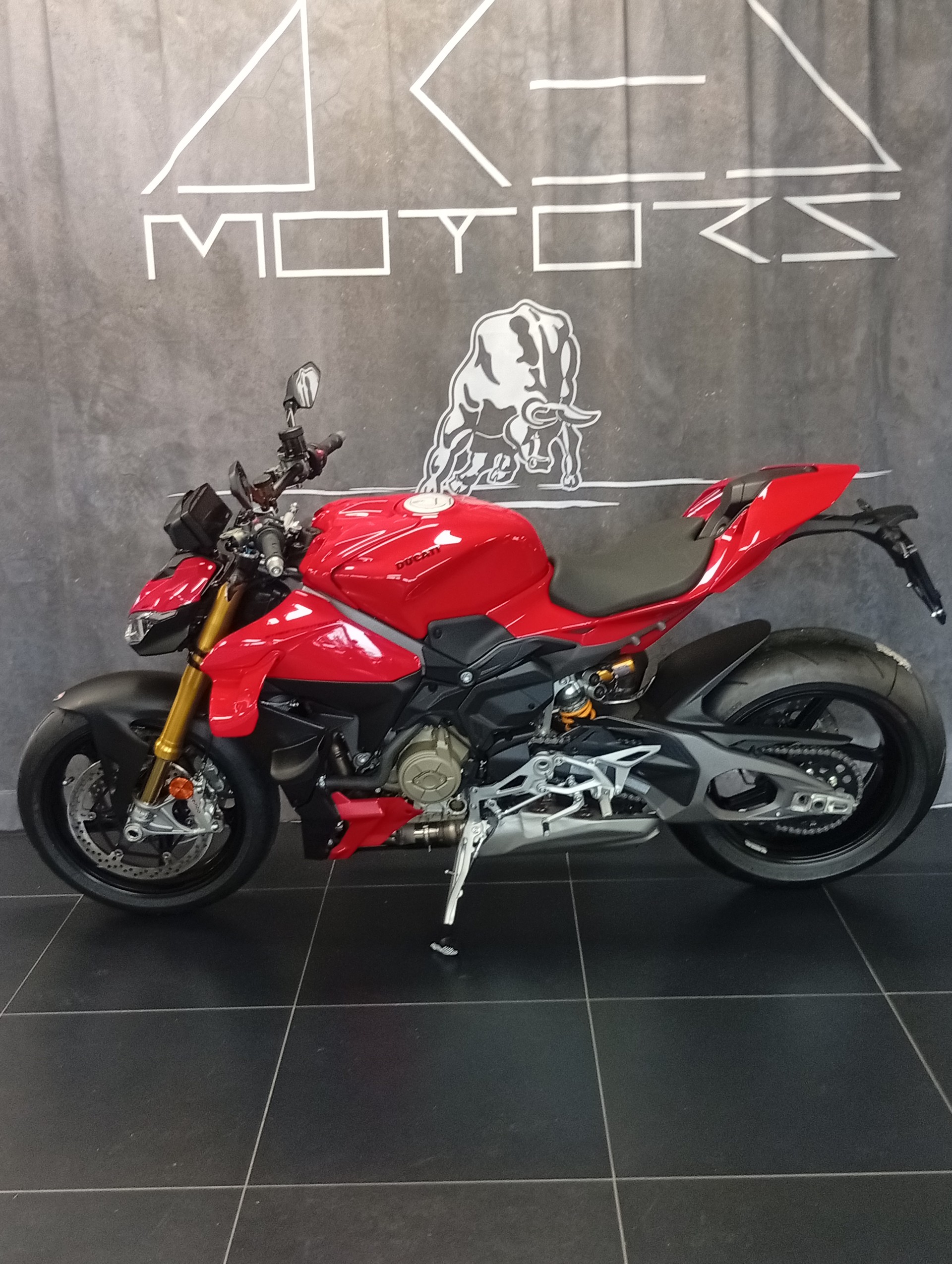 DUCATI STREETFIGHTER V4 S-image-4