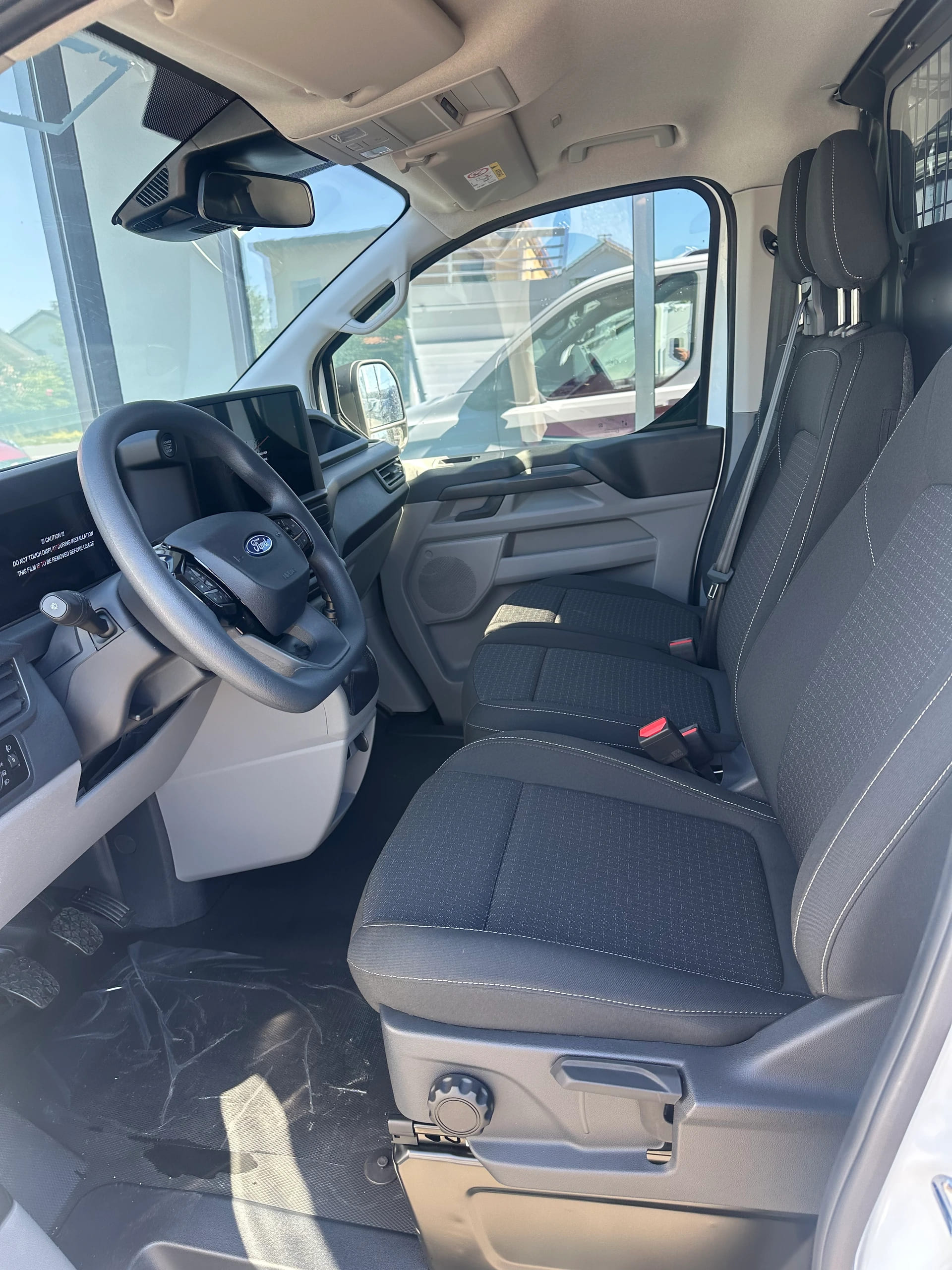 FORD Transit Custom Van 320 L2 2.0 EcoBl Trend/136CV/Man.-image-9