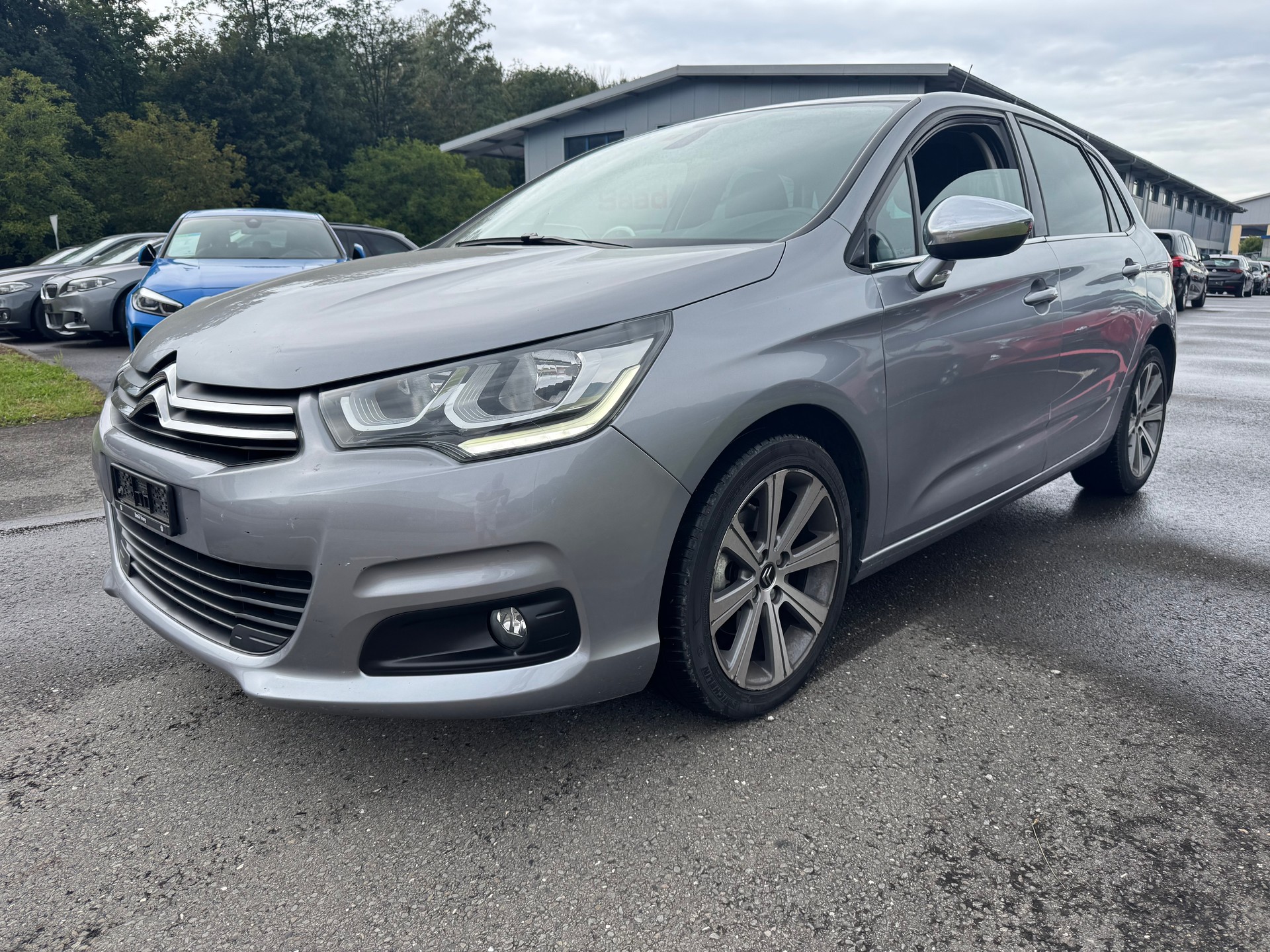 CITROEN C4 1.2 Pure Tech Feel Automatic-image-0
