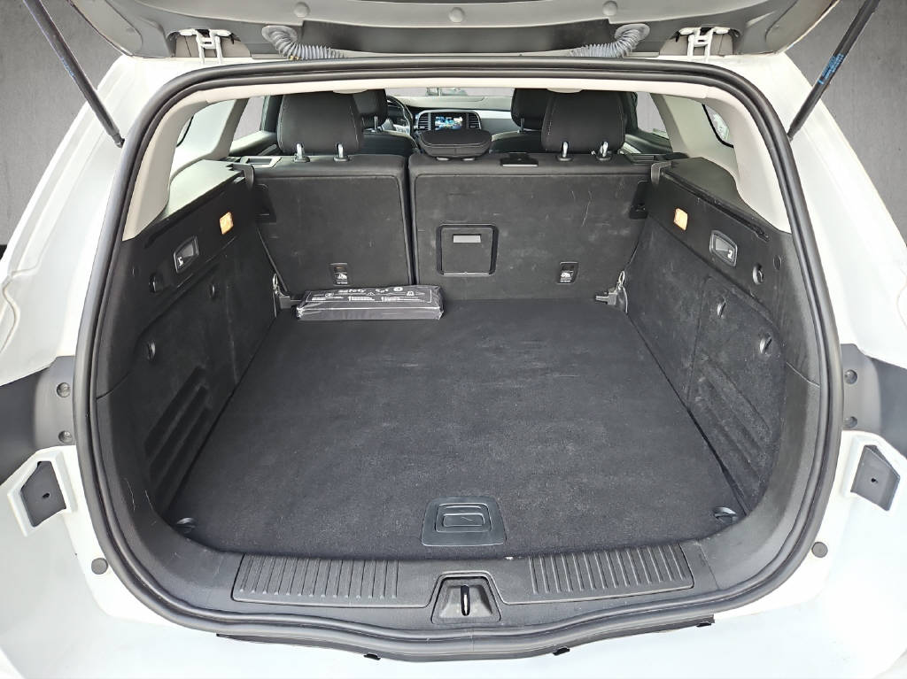RENAULT Talisman Grandtour 1.3 TCe Zen EDC-image-9