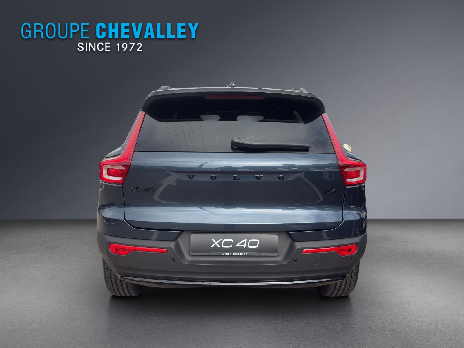 VOLVO XC40 B4 Benzin Mild Hybrid Ultra Black Edition DCT-image-4