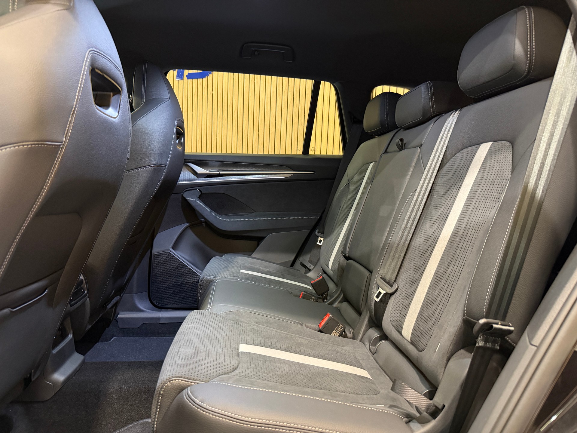 SKODA Kodiaq 1.5 TSI PHEV Sportline *Black Magic* 48Monate/100'000km Garantie*-image-11
