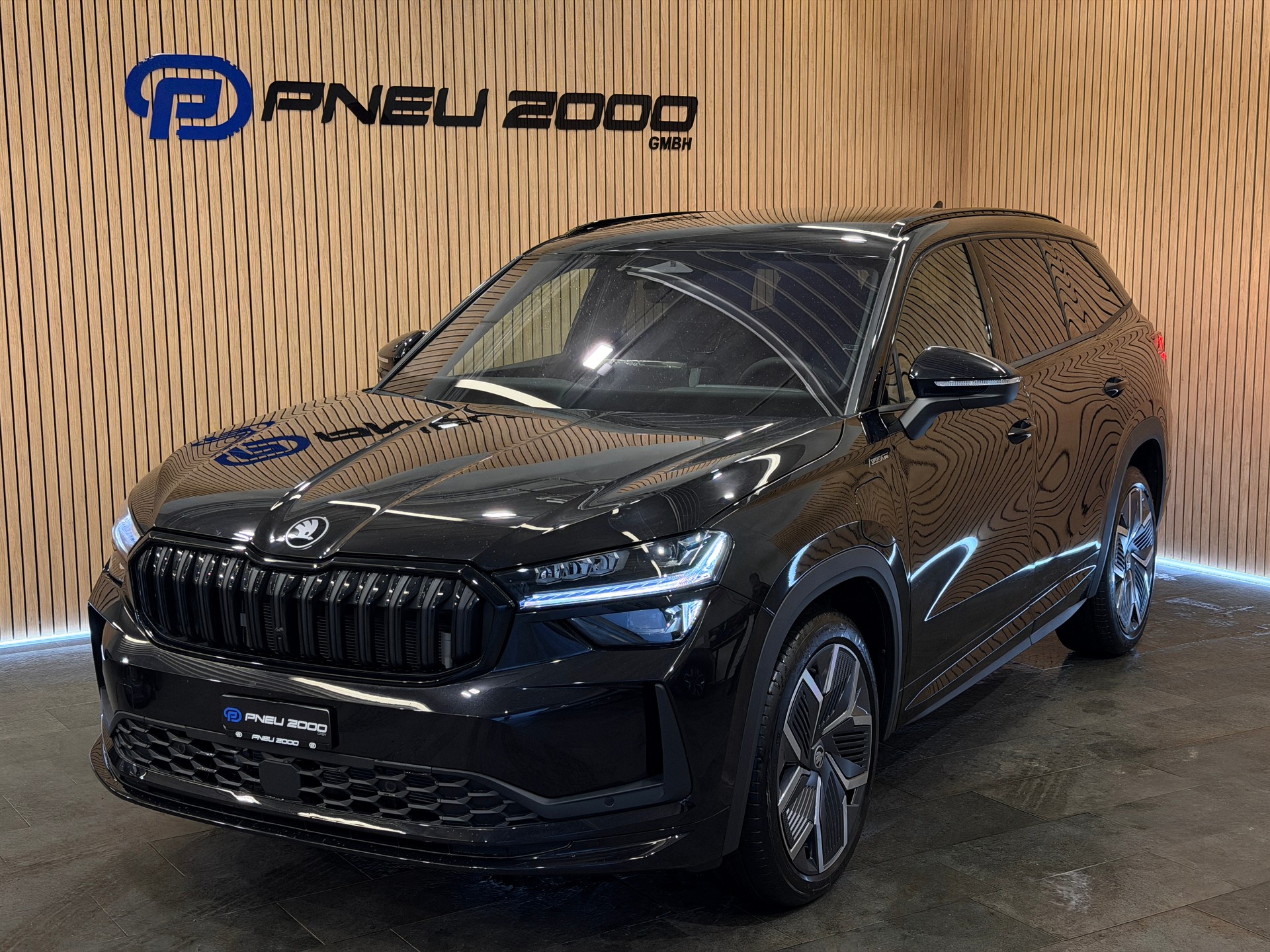SKODA Kodiaq 1.5 TSI PHEV Sportline *Black Magic* 48Monate/100'000km Garantie*-image-0