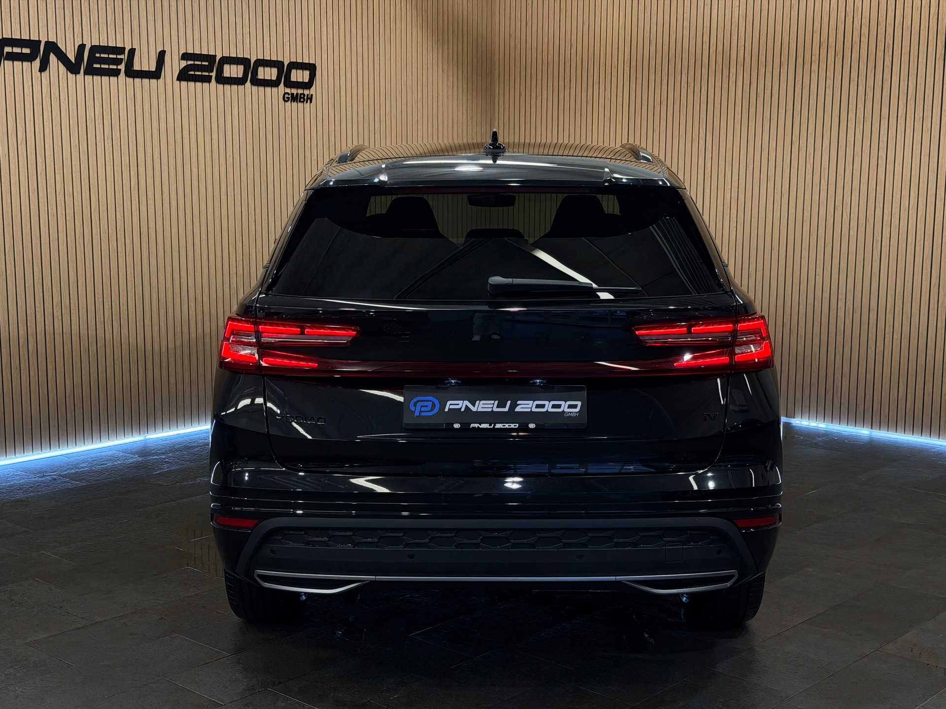SKODA Kodiaq 1.5 TSI PHEV Sportline *Black Magic* 48Monate/100'000km Garantie*-image-3