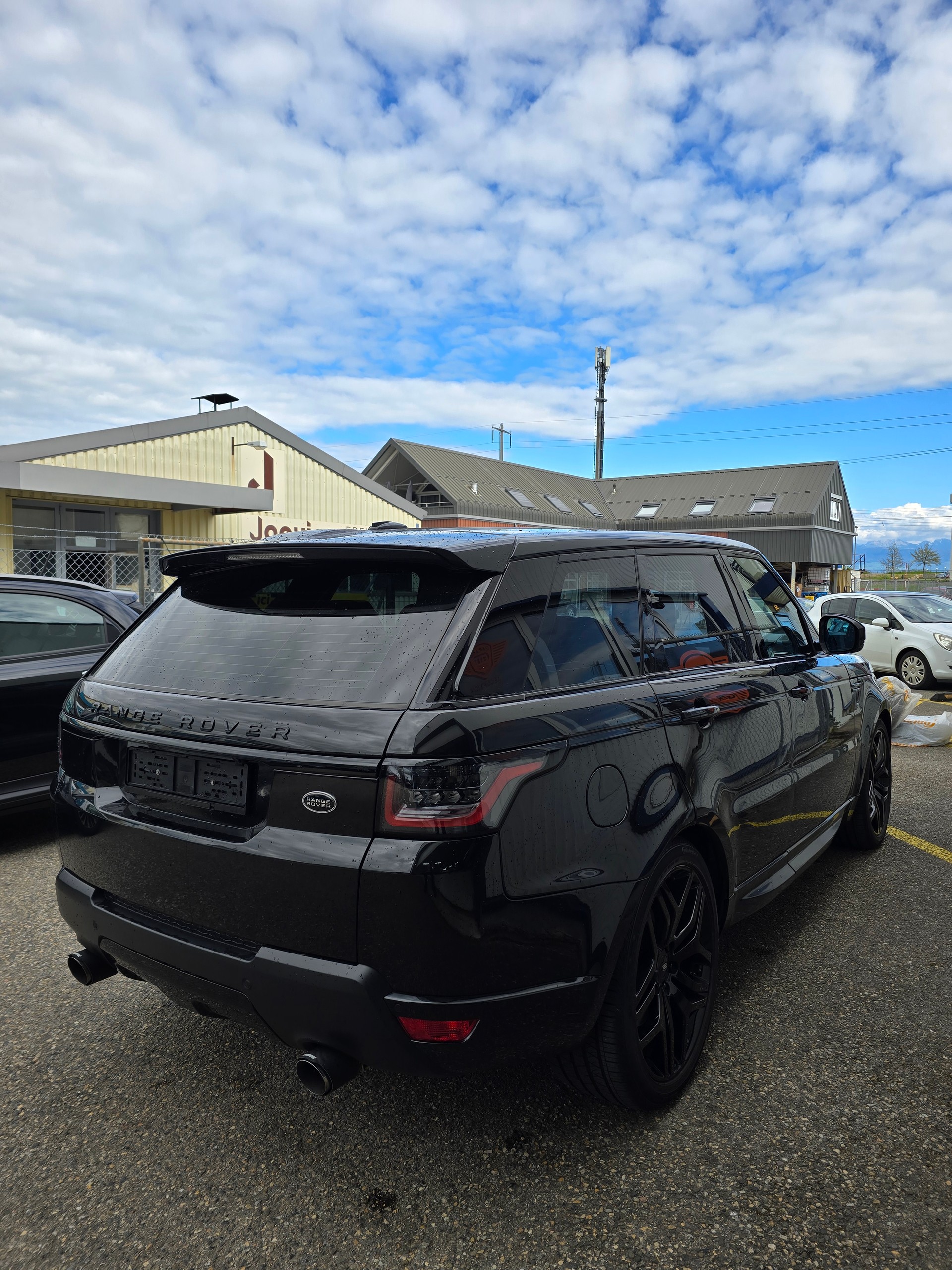 LAND ROVER Range Rover Sport 5.0 V8 SC HSE Dynamic Automatic-image-3
