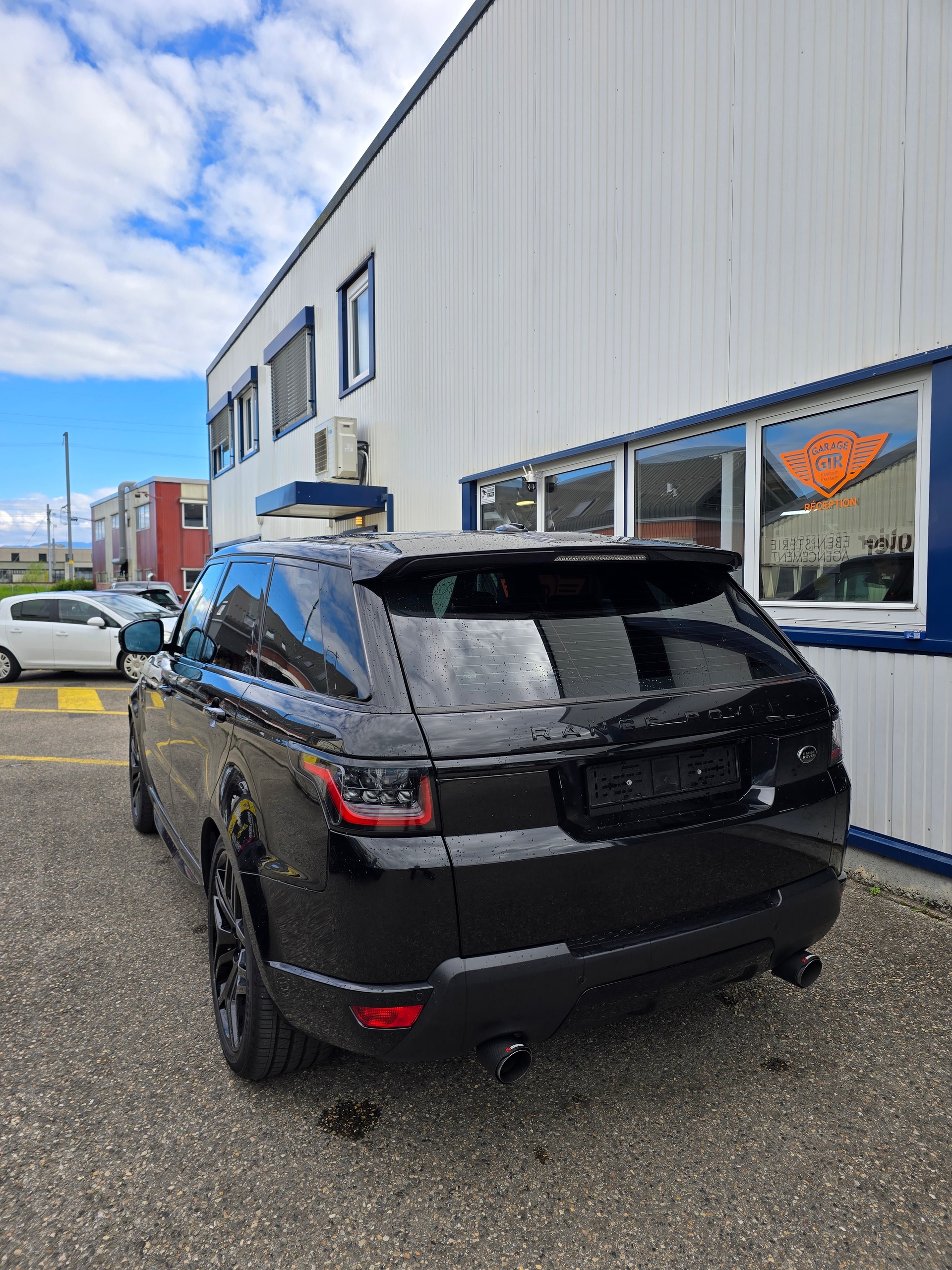 LAND ROVER Range Rover Sport 5.0 V8 SC HSE Dynamic Automatic-image-5