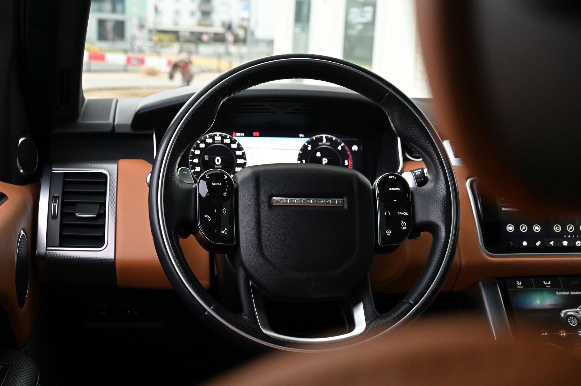 LAND ROVER Range Rover Sport 3.0 SDV6 HSE Dynamic Automatic-image-13