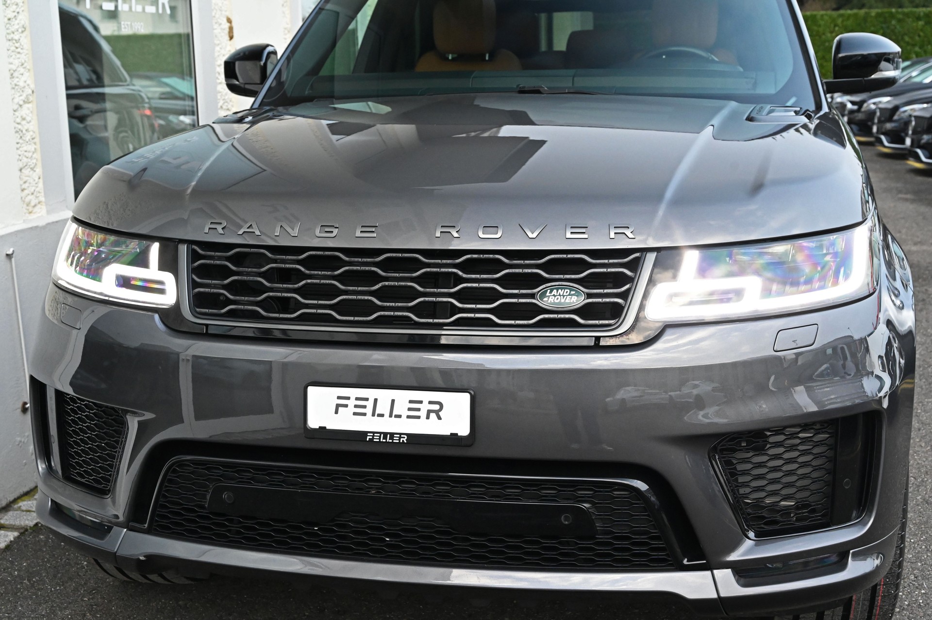 LAND ROVER Range Rover Sport 3.0 SDV6 HSE Dynamic Automatic-image-4