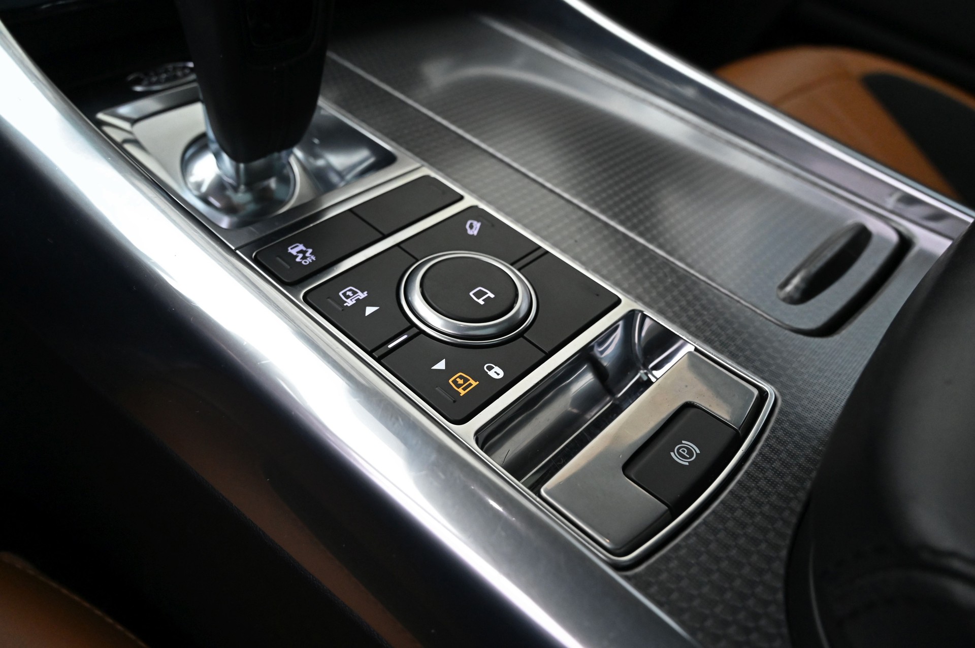 LAND ROVER Range Rover Sport 3.0 SDV6 HSE Dynamic Automatic-image-20