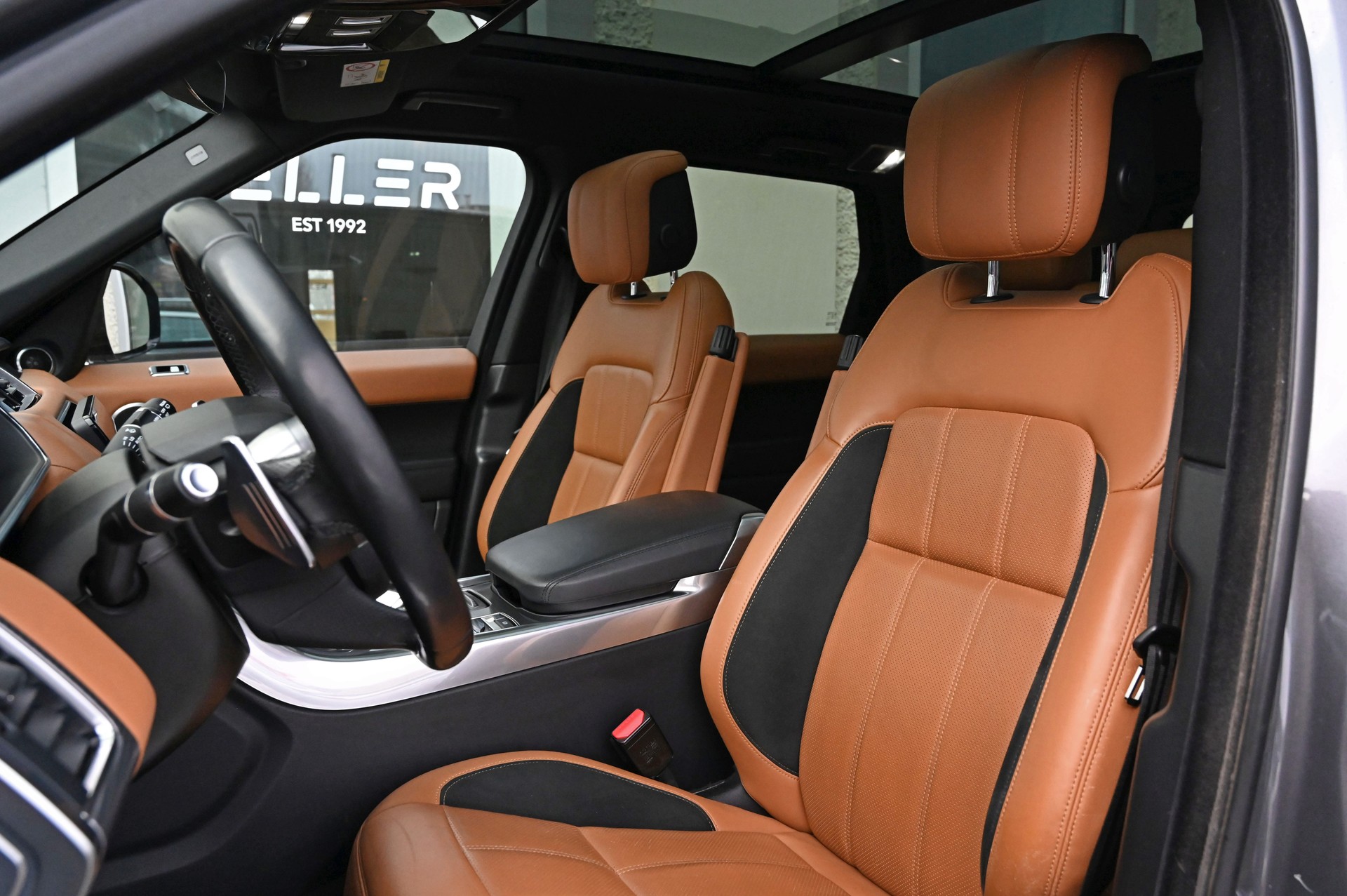 LAND ROVER Range Rover Sport 3.0 SDV6 HSE Dynamic Automatic-image-11