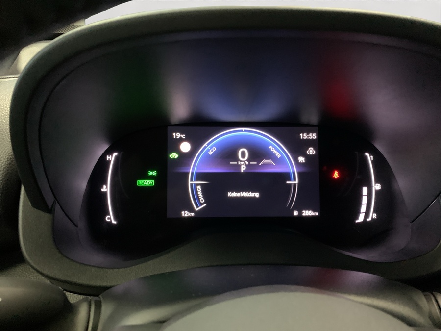 TOYOTA Yaris Cross 1.5 Trend AWDi e-CVT-image-10