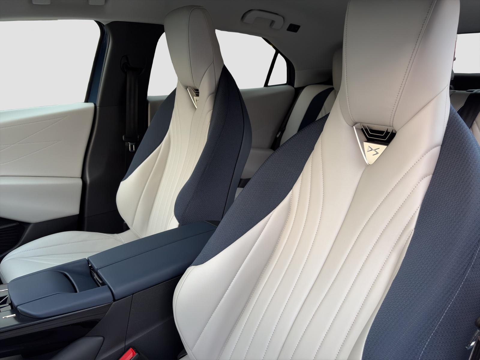 DS AUTOMOBILES No8 E-Tense Pallas-image-9