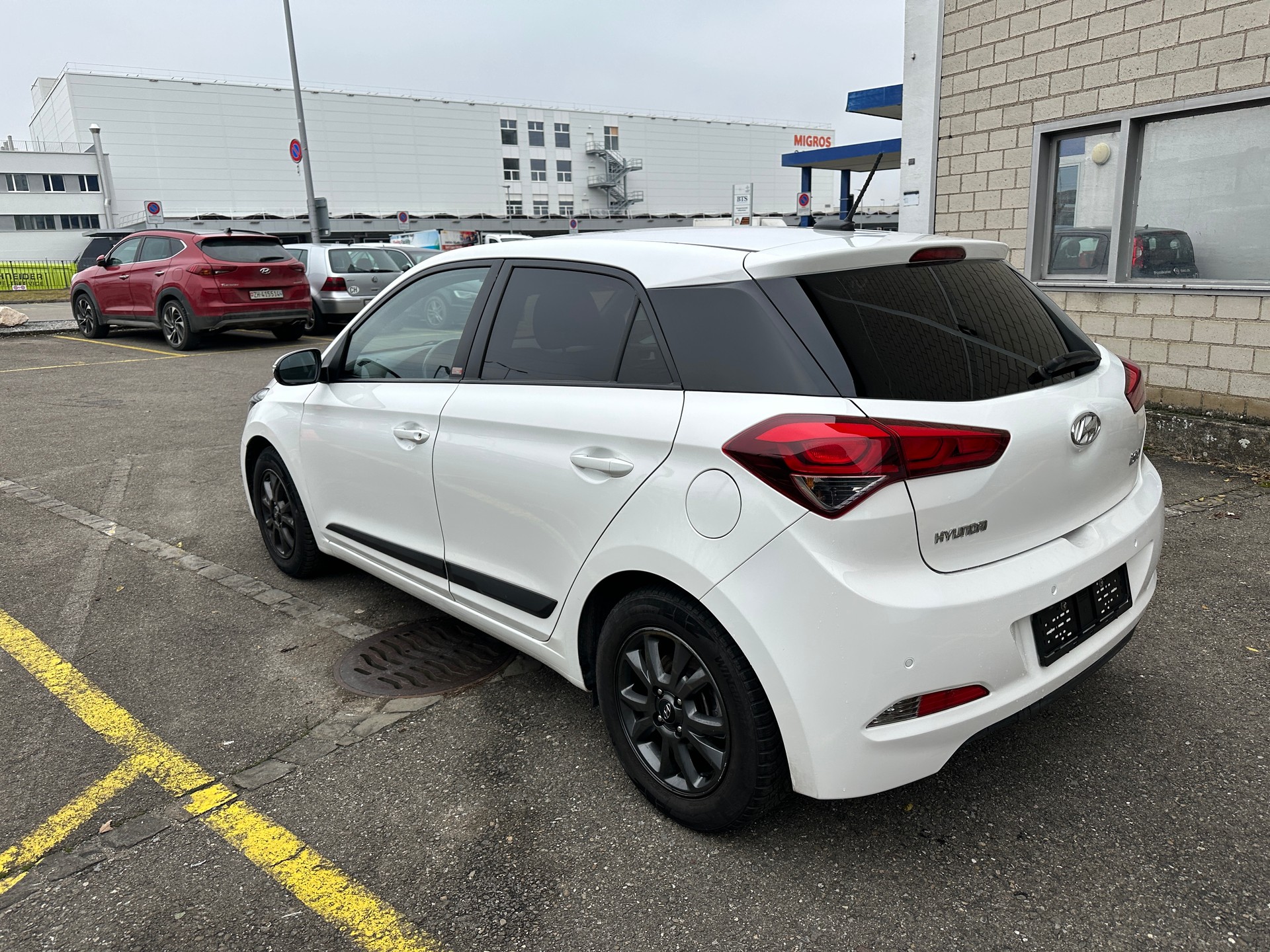 HYUNDAI i20 1.0 T-GDi exxtra Plus-image-5