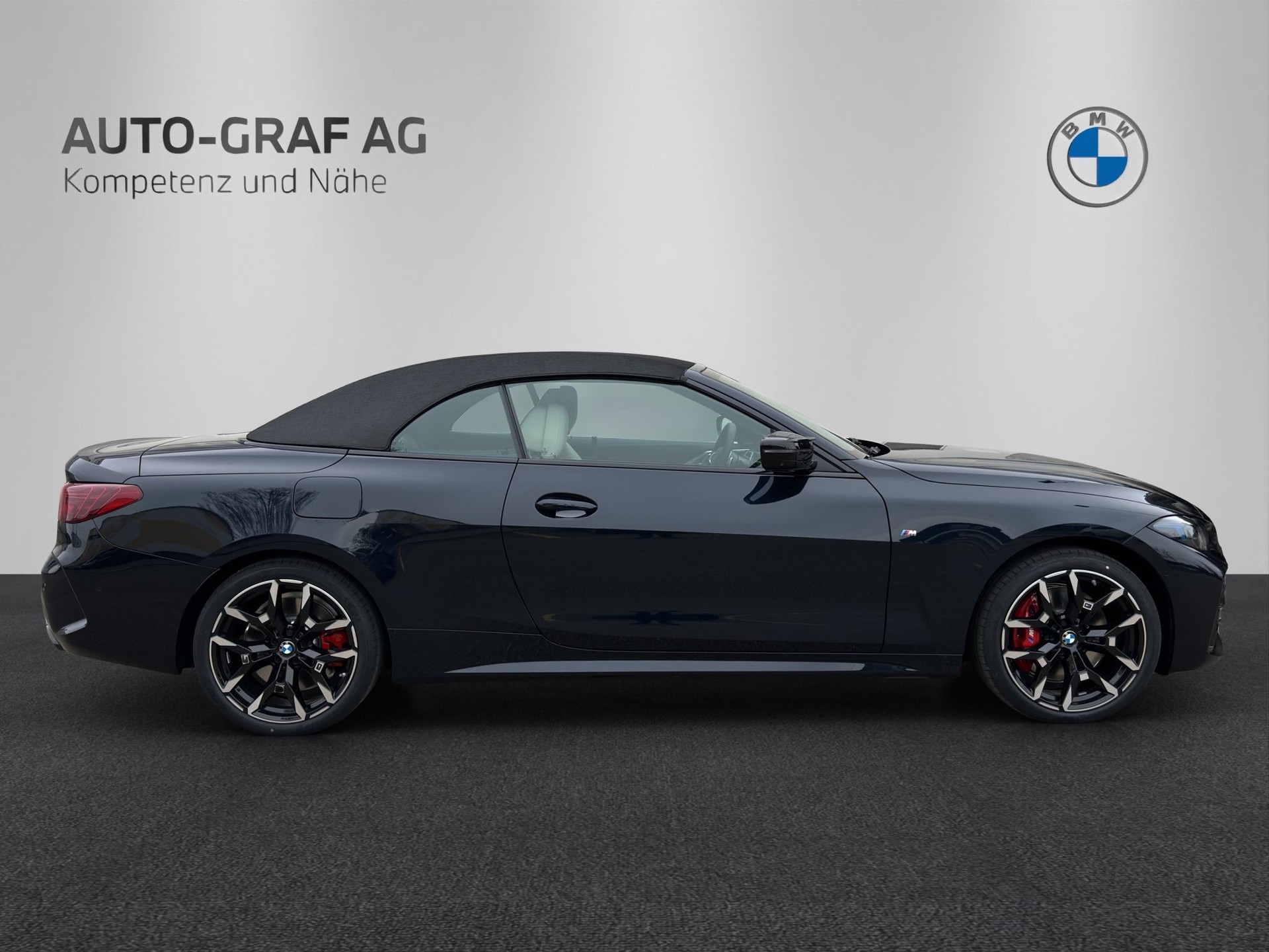 BMW M440i xDrive Cabrio Individual-image-5