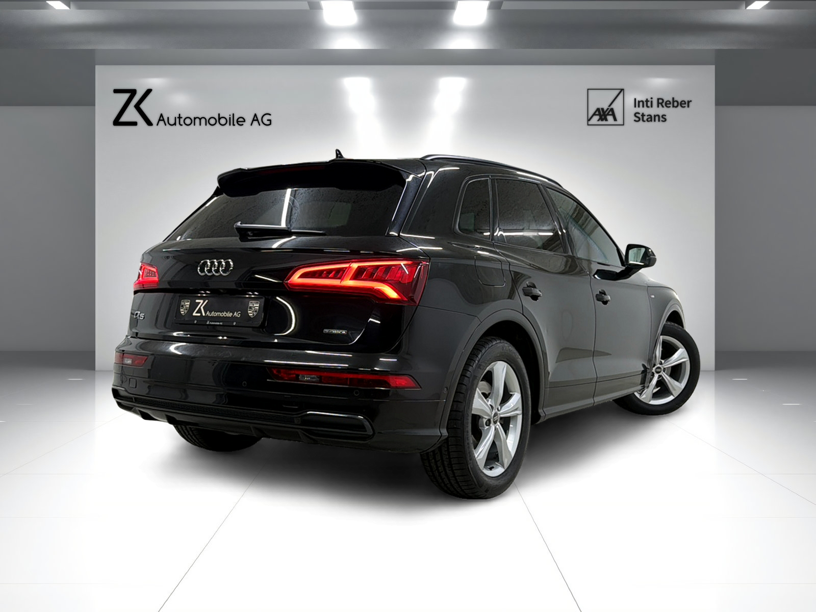 AUDI Q5 2.0 TFSI S-Line sport 252PS Midnight Black quattro S-tronic / 360° Kamera / Panoramadach / Komfortschlüssel / LED /-image-1