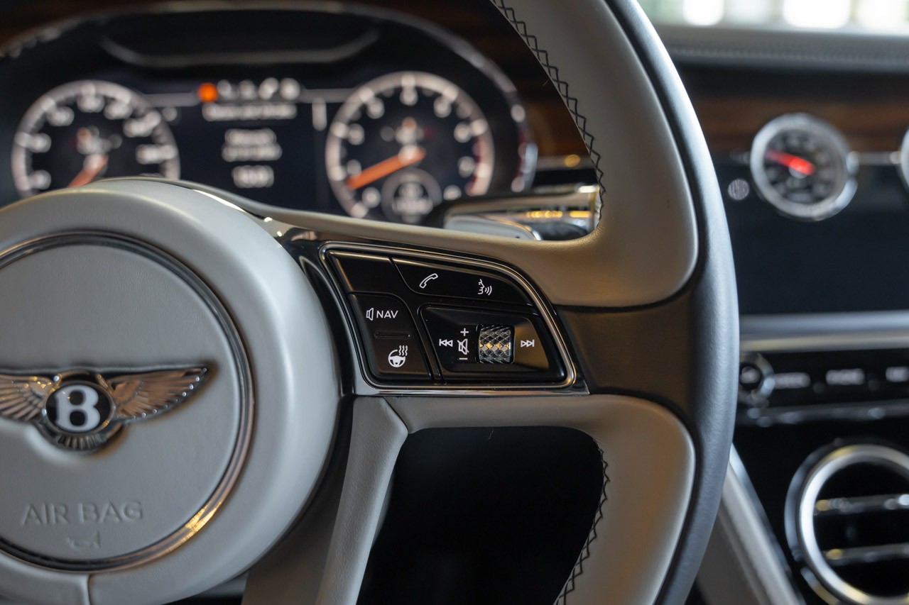 BENTLEY Continental GT 6.0 W12-image-27