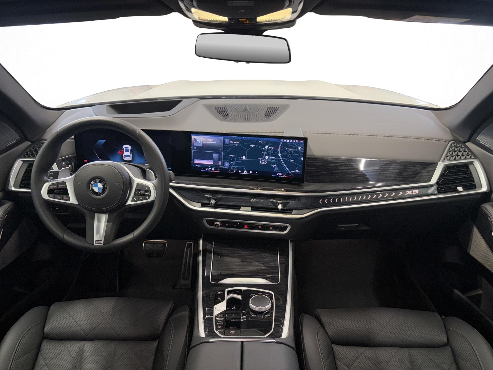 BMW X5 30d xDrive SAG-image-12