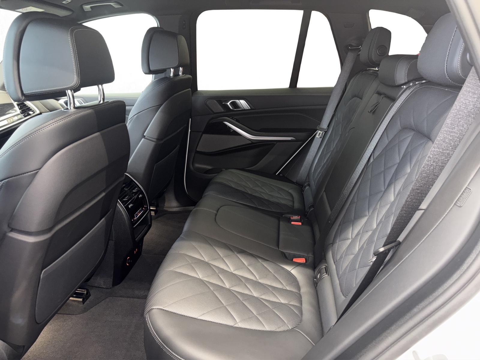 BMW X5 30d xDrive SAG-image-13