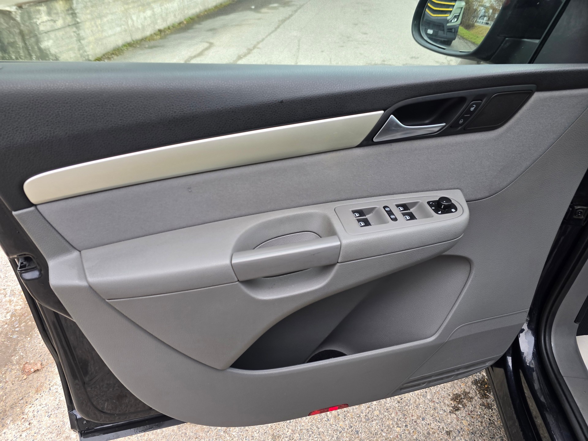 SEAT Alhambra 2.0 TDI E_Ecomotive Style-image-13