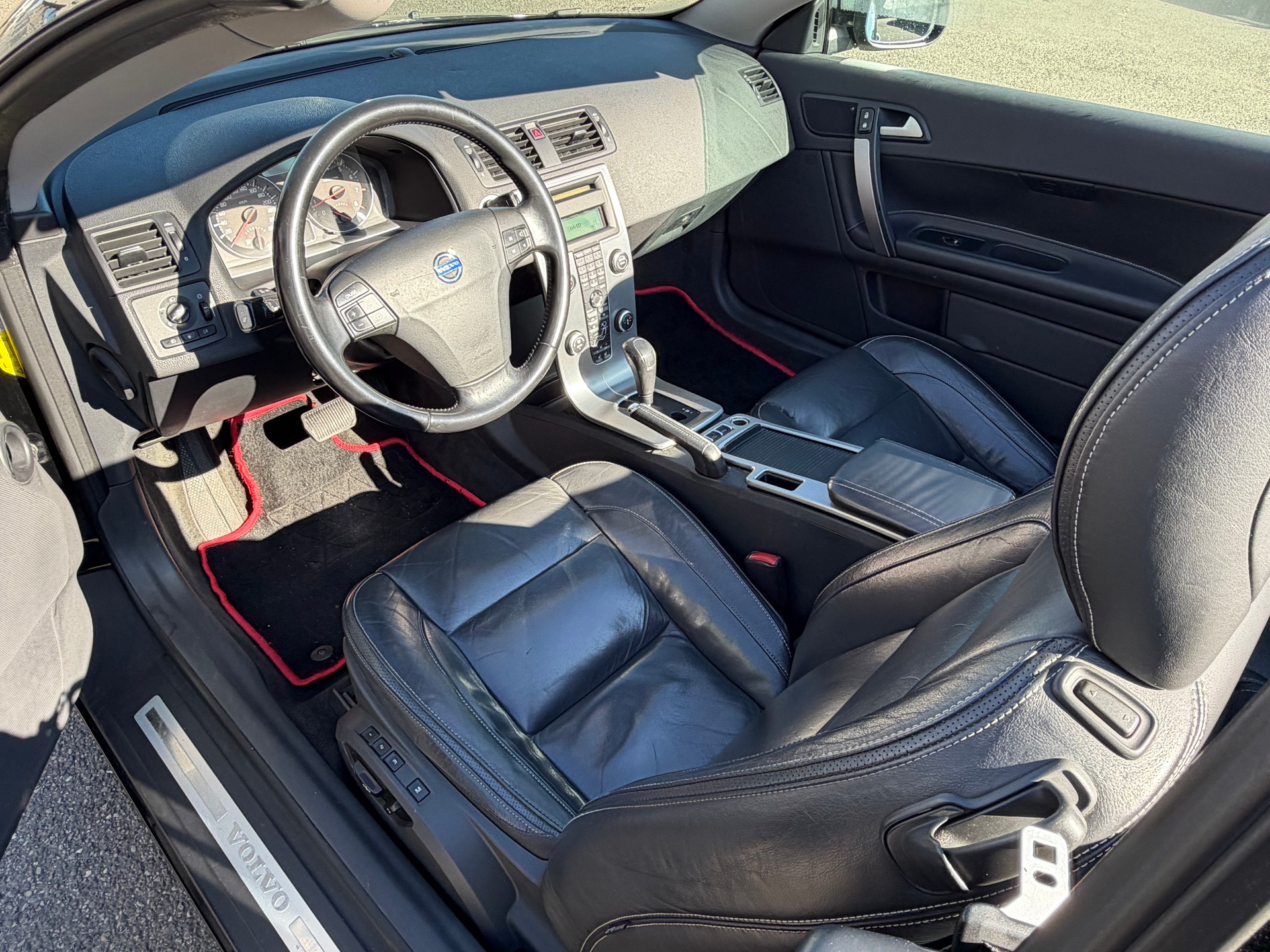 VOLVO C70 T5 Summum Geartronic-image-5