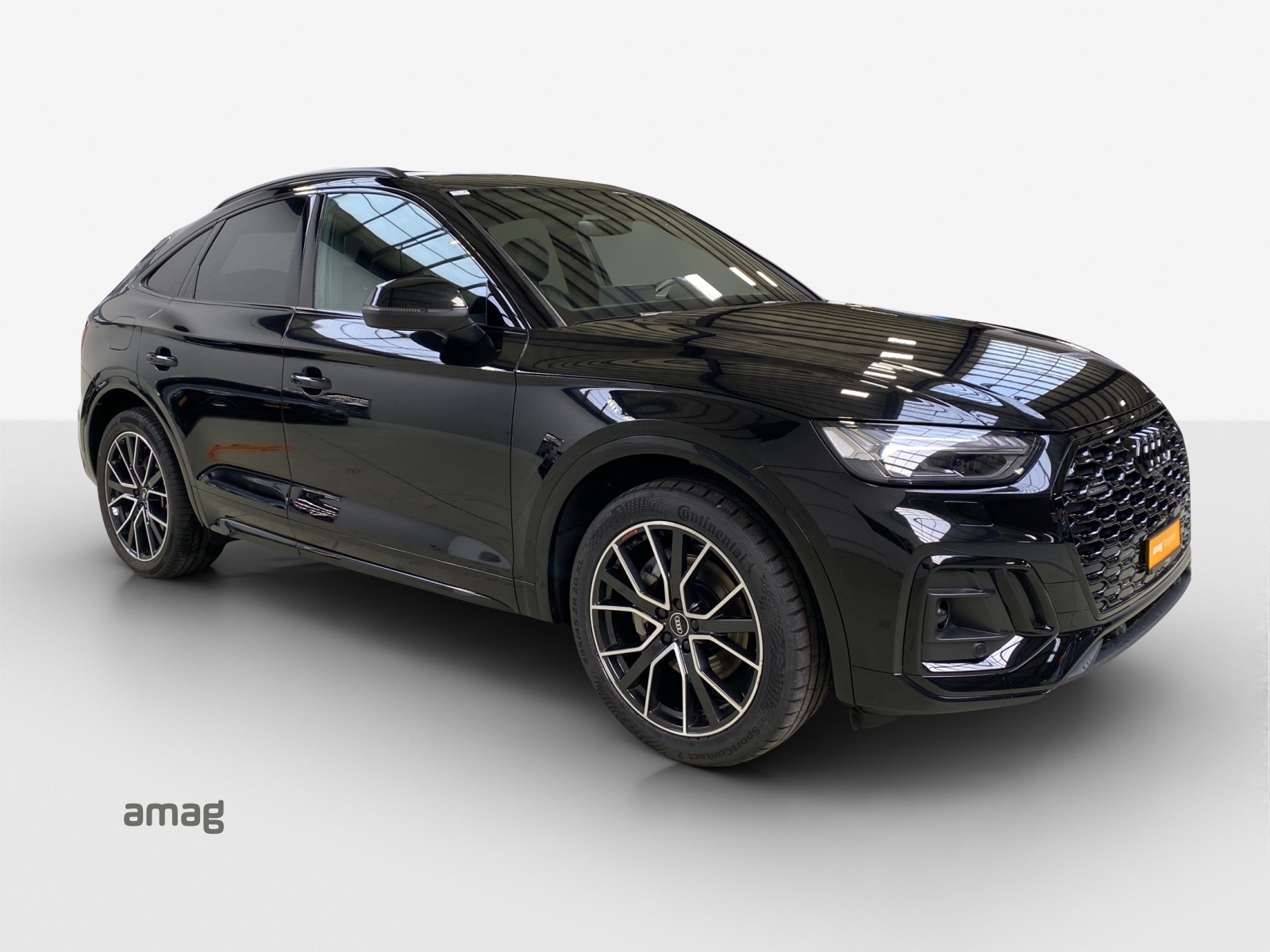 AUDI Q5 Sportback 40 TDI Blackedition quattro S-tronic-image-5