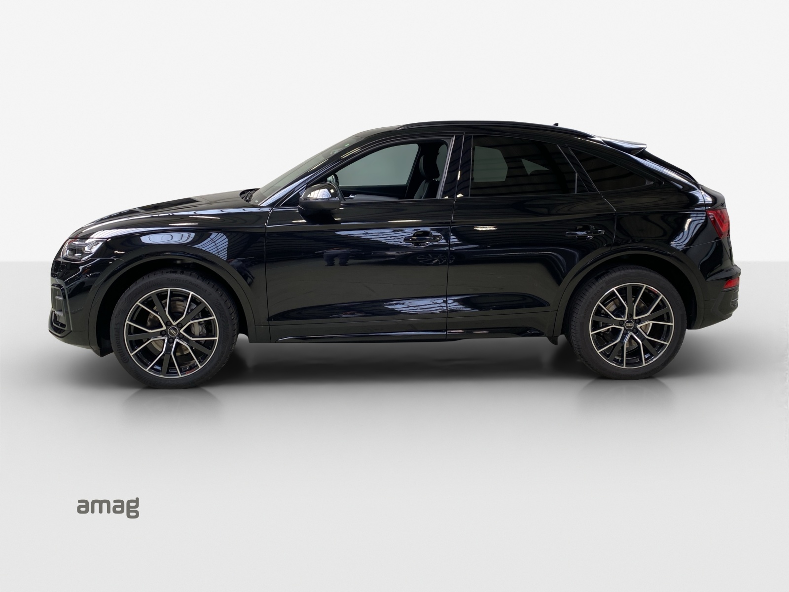 AUDI Q5 Sportback 40 TDI Blackedition quattro S-tronic-image-1