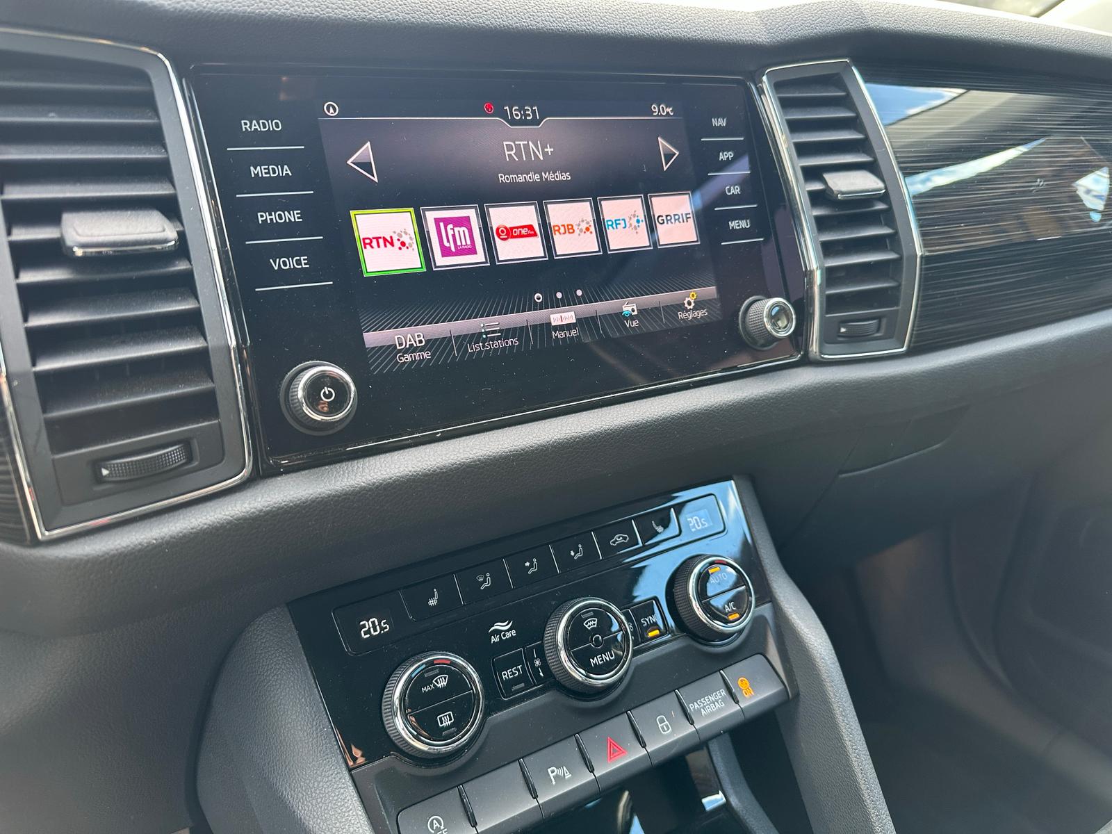 SKODA Kodiaq 2.0 TSI 4x4 Style-image-9