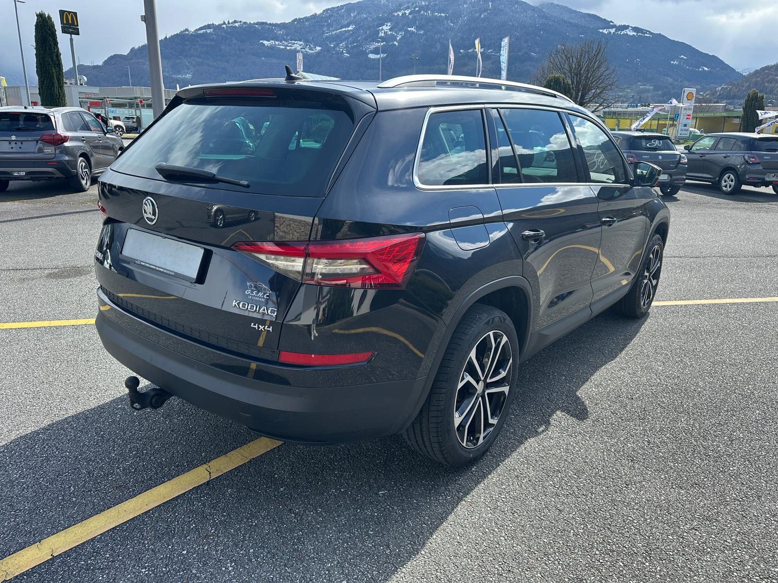 SKODA Kodiaq 2.0 TSI 4x4 Style-image-4