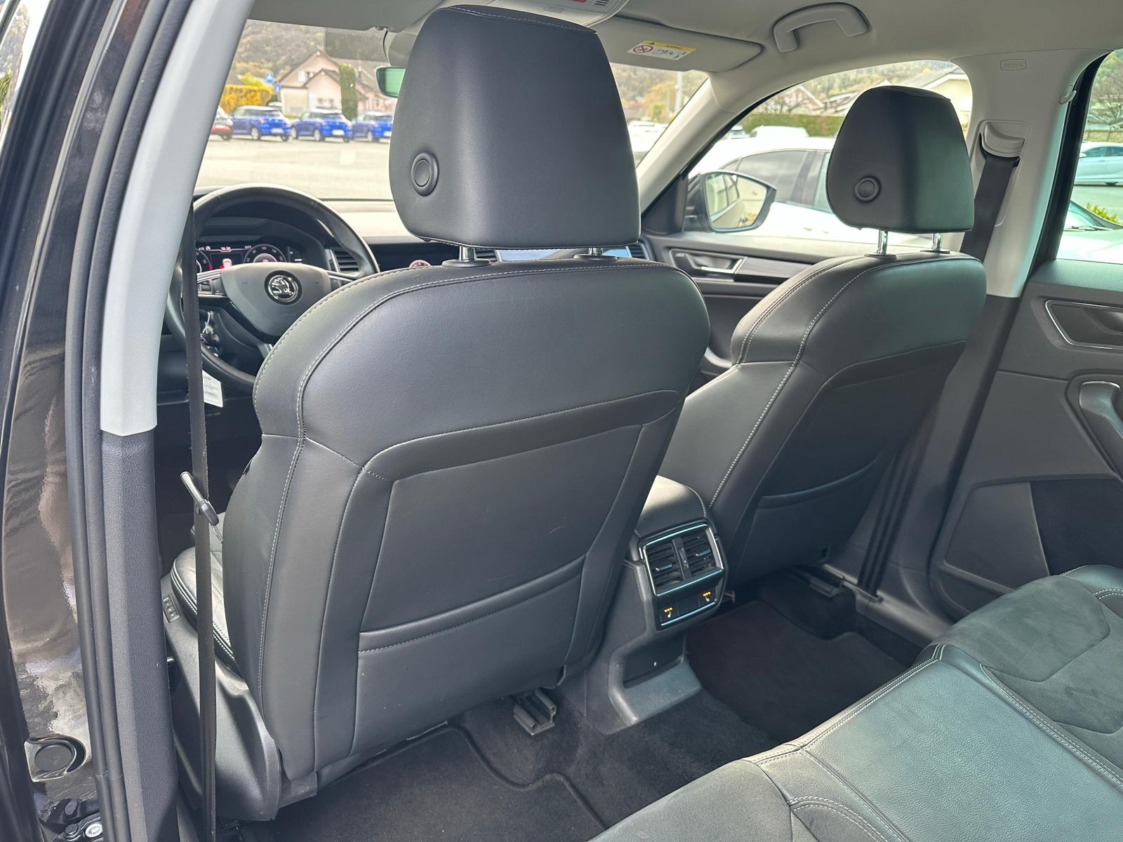 SKODA Kodiaq 2.0 TSI 4x4 Style-image-12