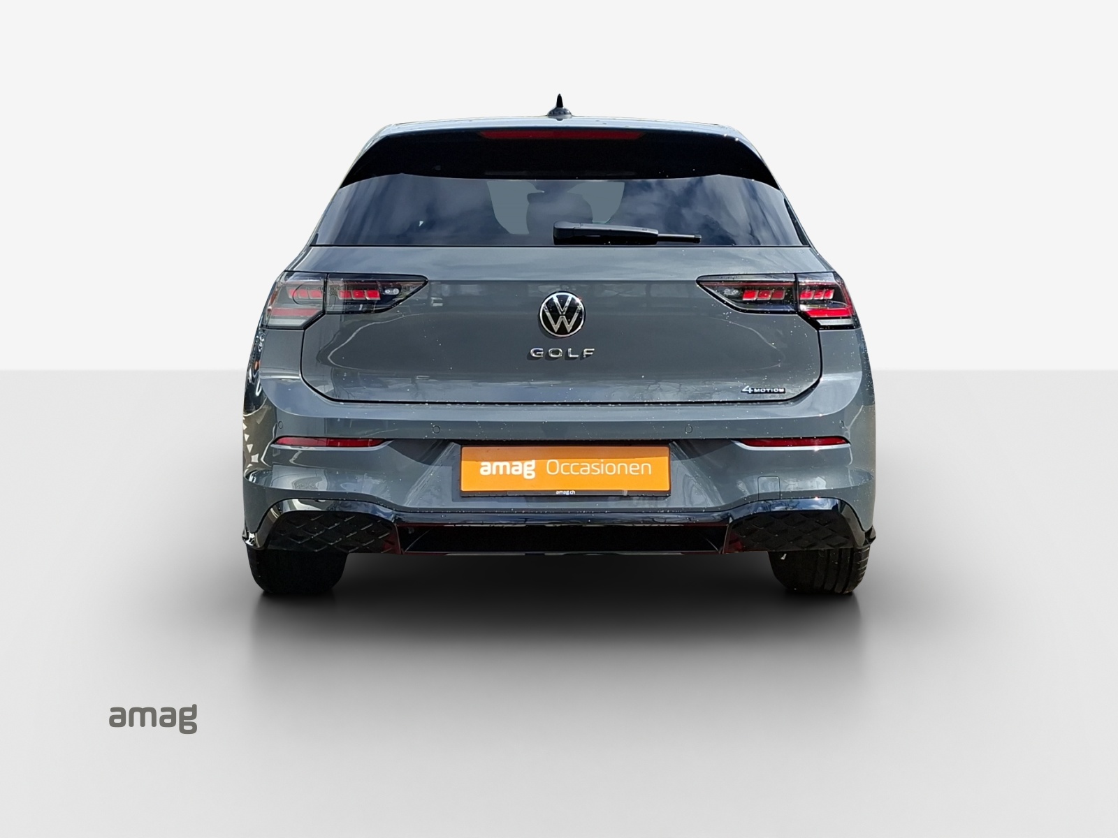 VW Golf 2.0 TSI R-Line DSG 4 Motion-image-3