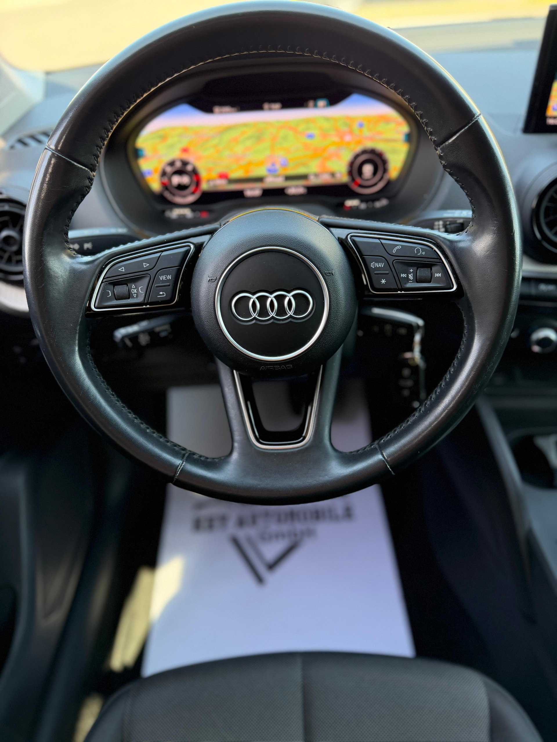 AUDI Q2 2.0 TDI quattro S-tronic-image-9
