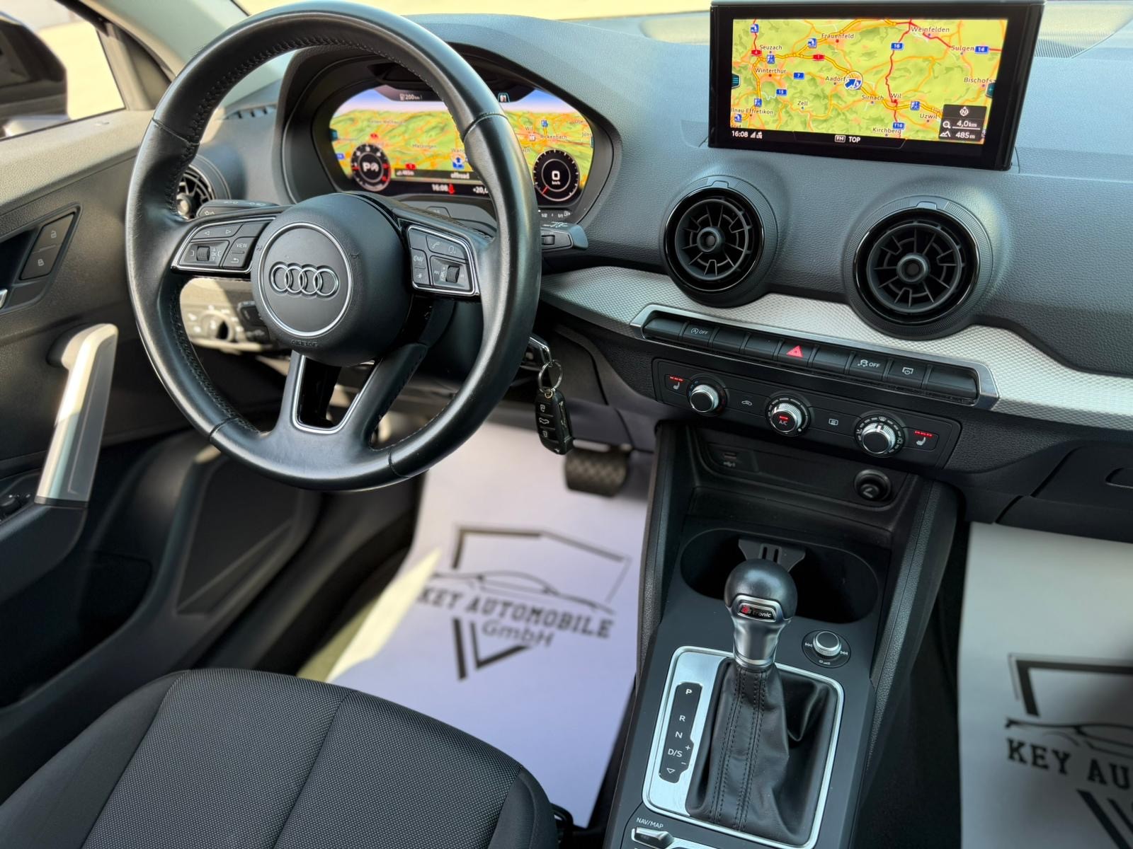 AUDI Q2 2.0 TDI quattro S-tronic-image-10