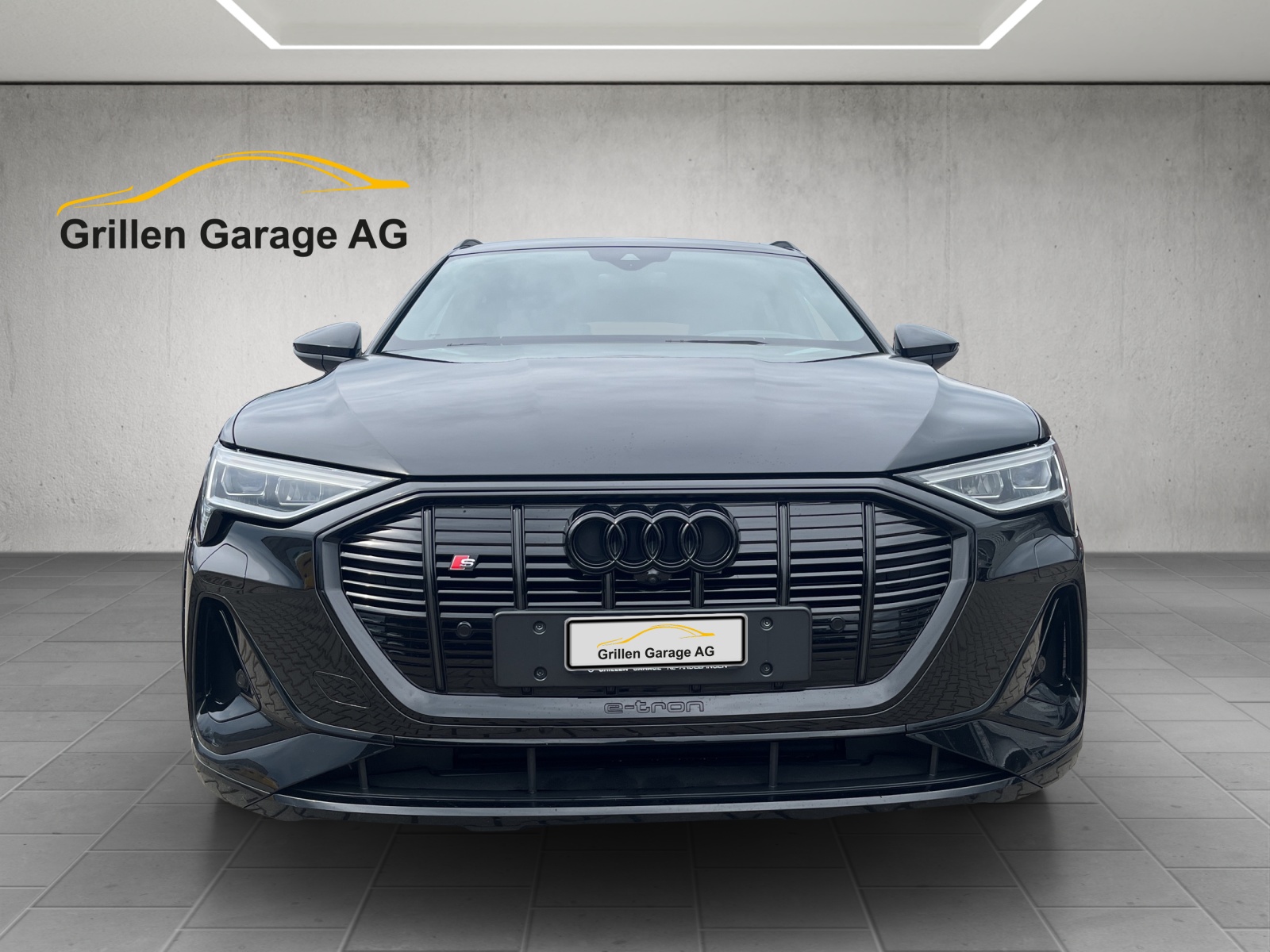 AUDI e-tron S quattro-image-7