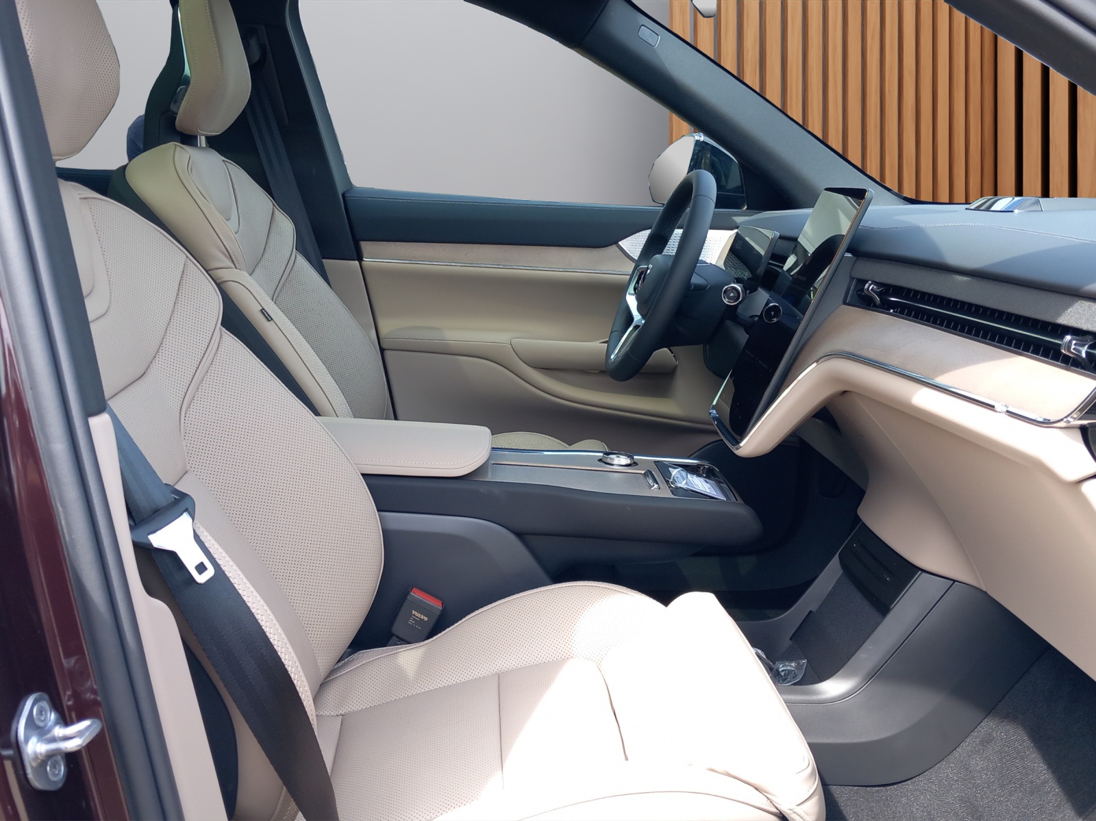 VOLVO EX90 Twin Performance Ultra 6P. AWD-image-10