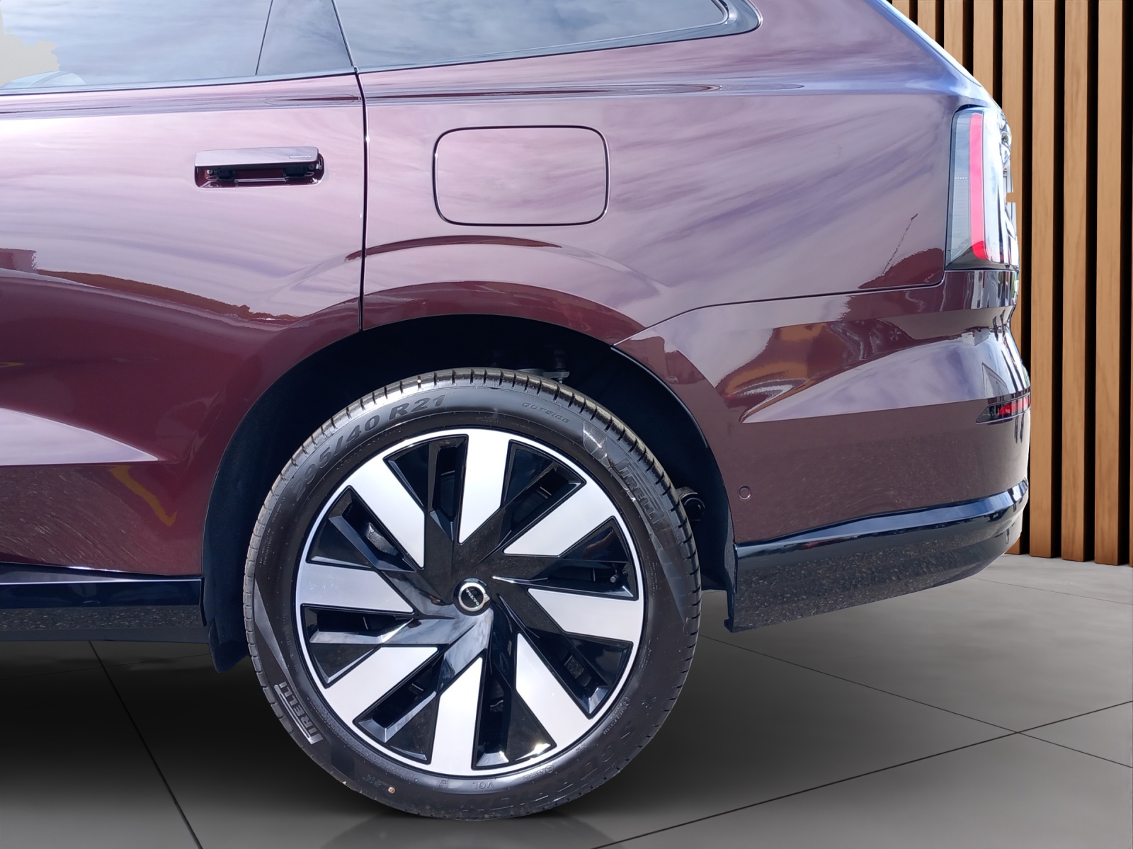 VOLVO EX90 Twin Performance Ultra 6P. AWD-image-25