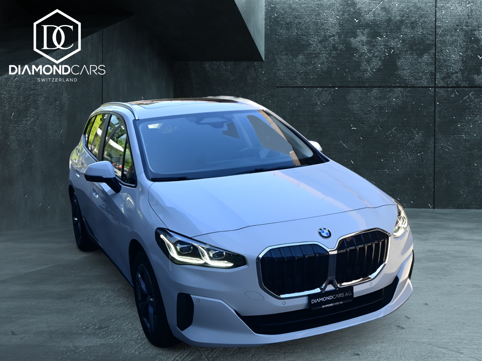 BMW 223d xDrive Active Tourer *AHK*HUD*Pano*8-fach*-showroom-element-2
