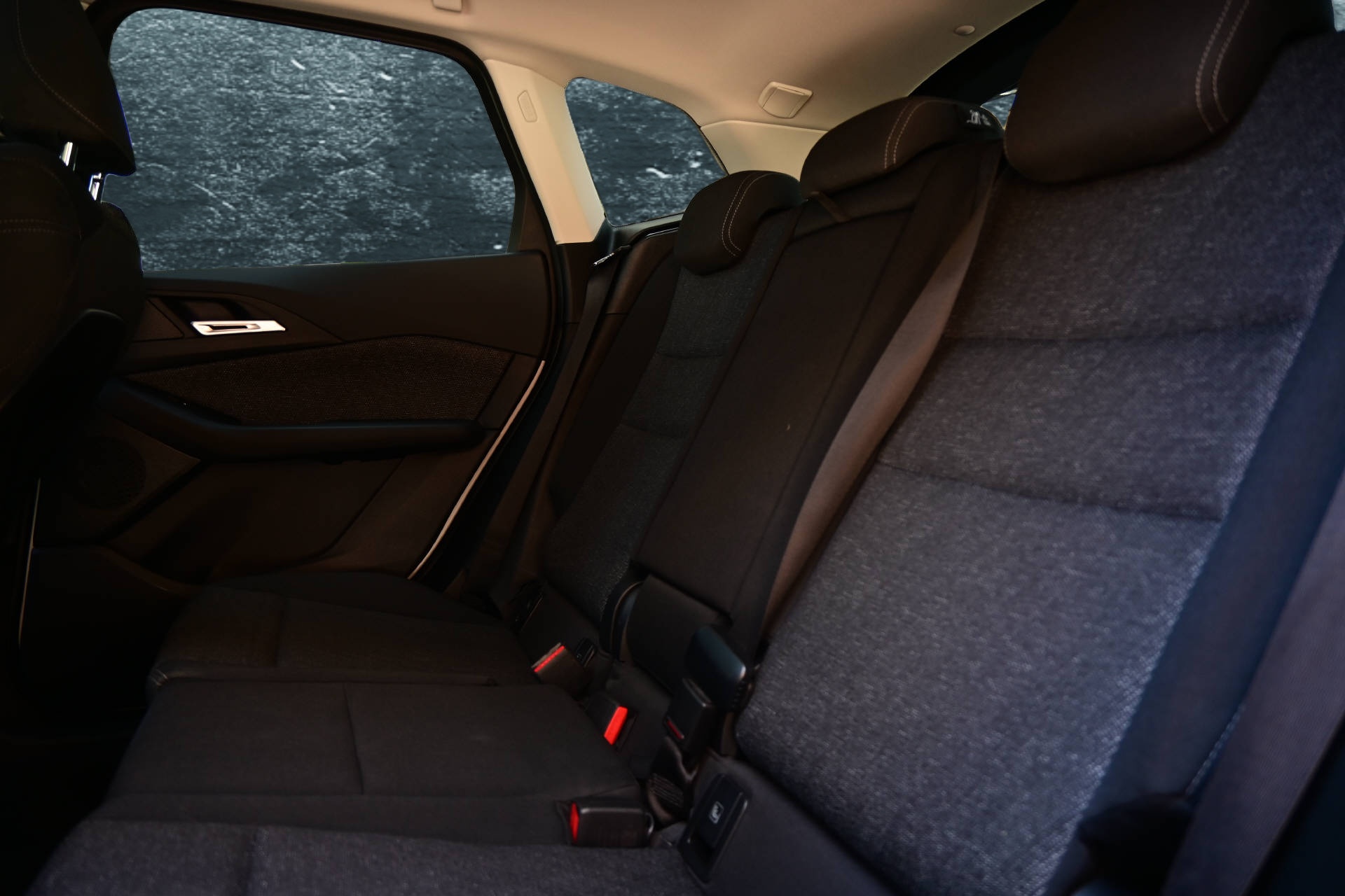 BMW 223d xDrive Active Tourer *AHK*HUD*Pano*8-fach*-image-13
