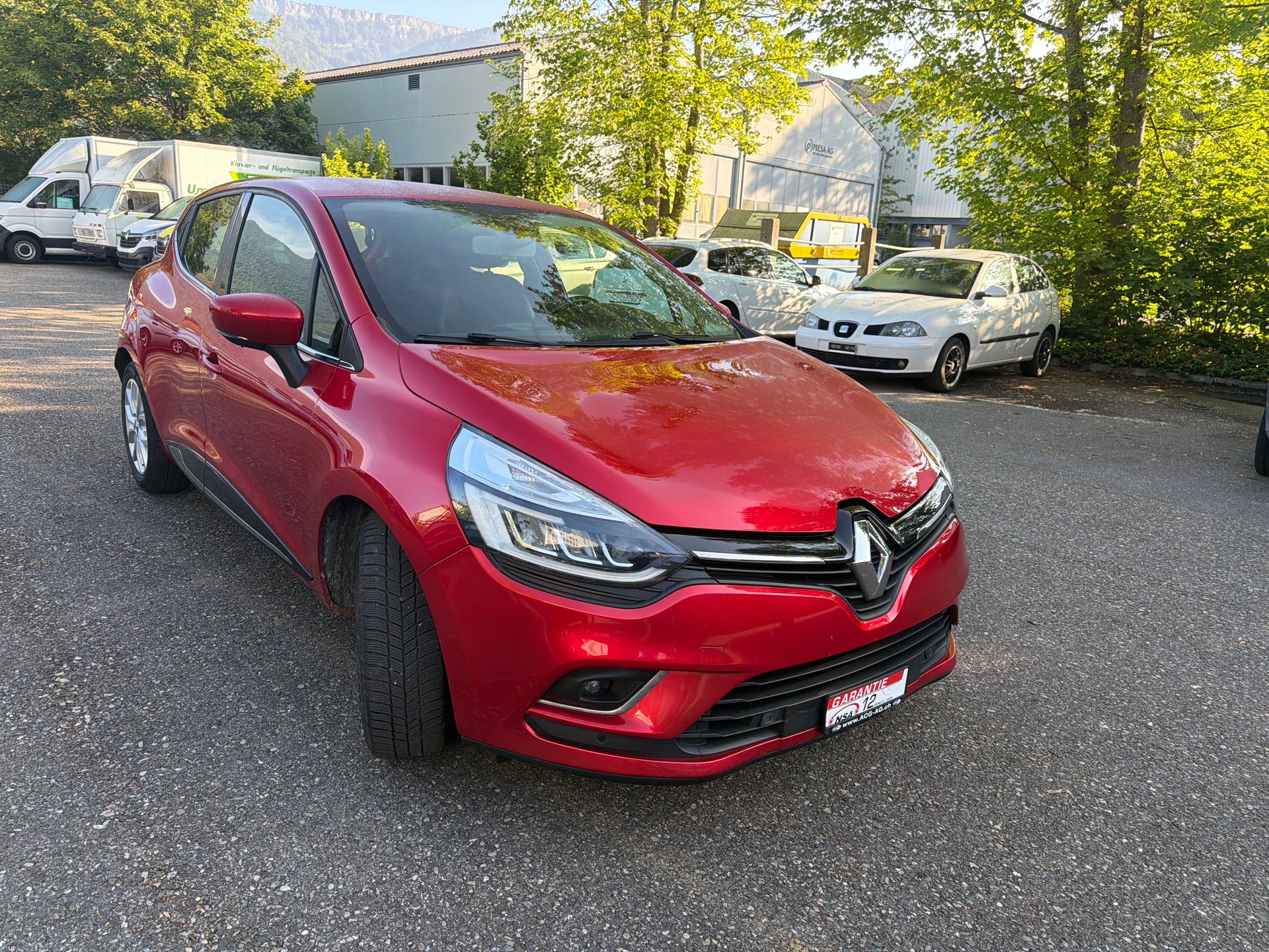 RENAULT Clio 0.9 12V Intens* Gr. Navi * Teil-Leder * LED * Klima * Tempomat * PDC V&H * RF-Kamera * Frisch Ab MFK-image-5