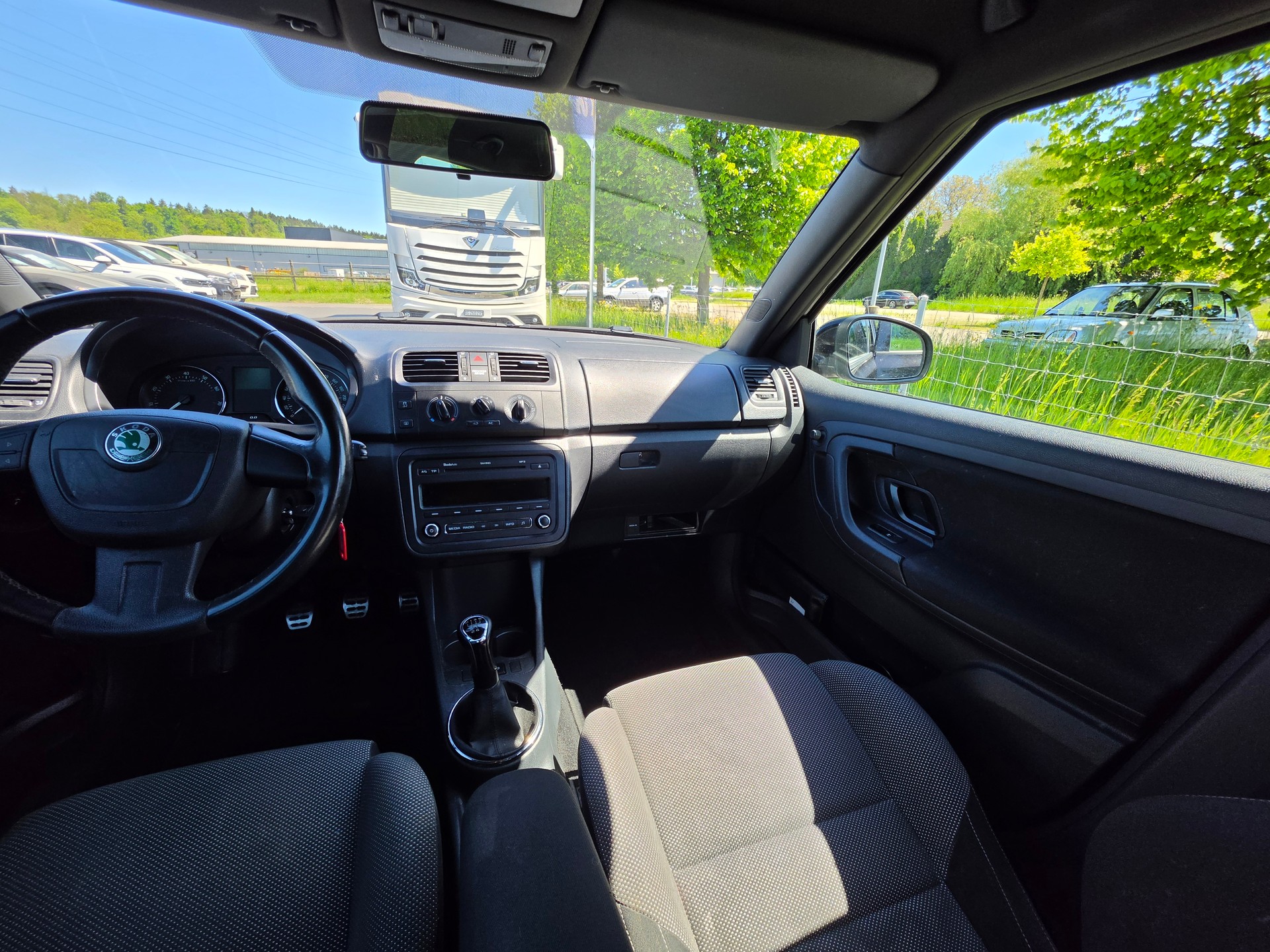 SKODA Fabia 1.2 TSI Monte Carlo-image-16