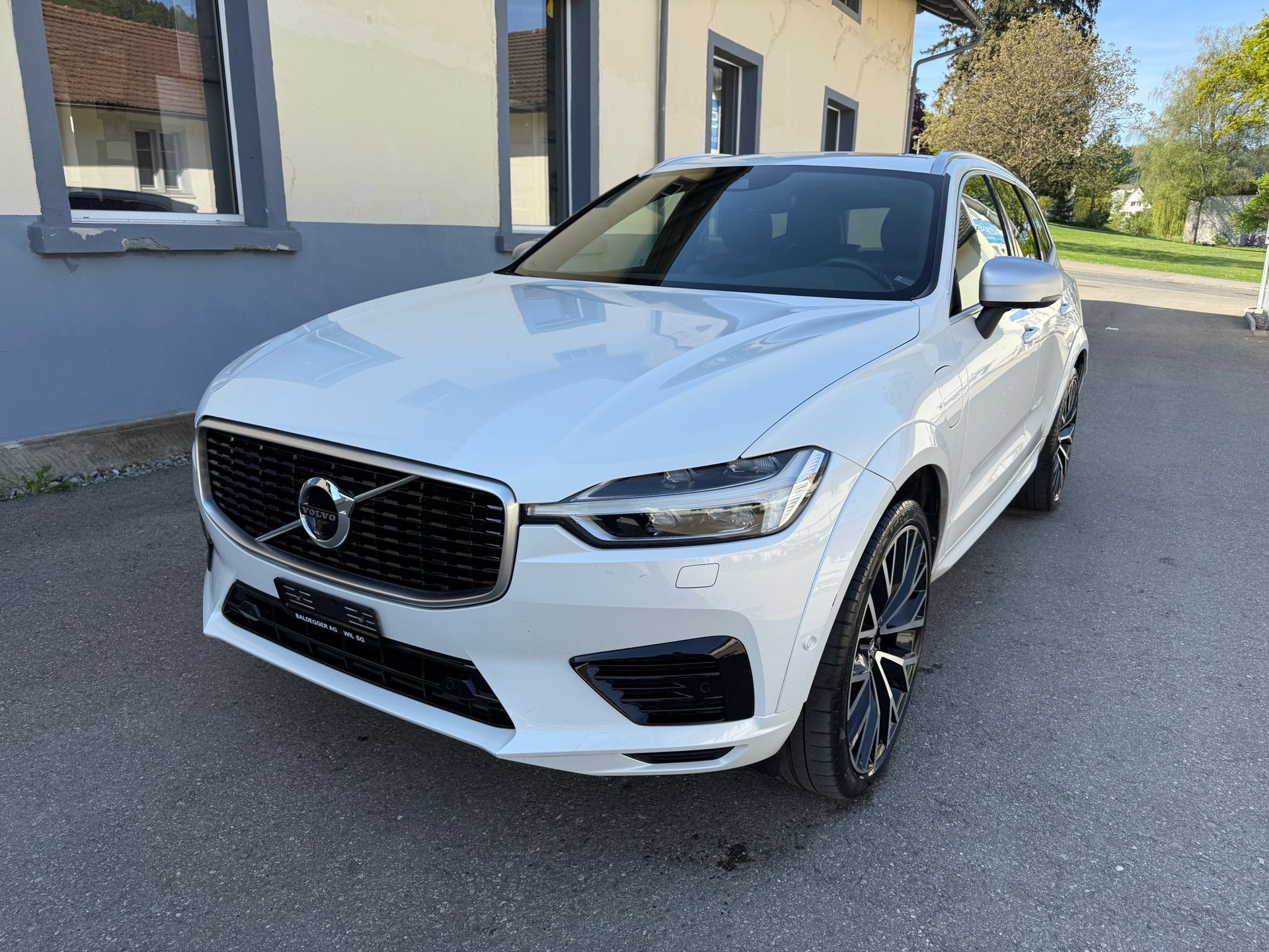 VOLVO XC60 T8 eAWD R-Design Geartronic-image-20
